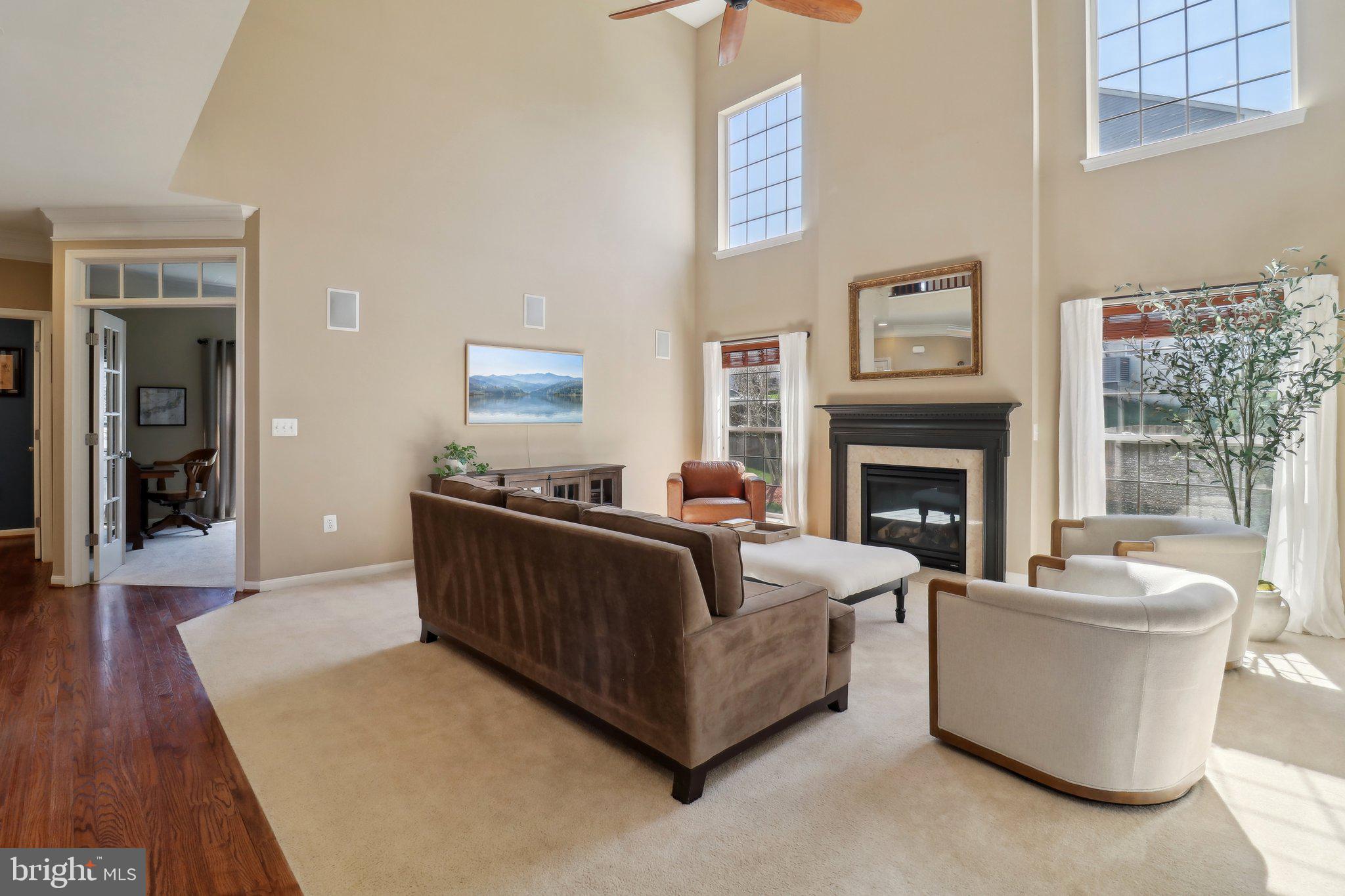 AUSTIN RIDGE - Residential