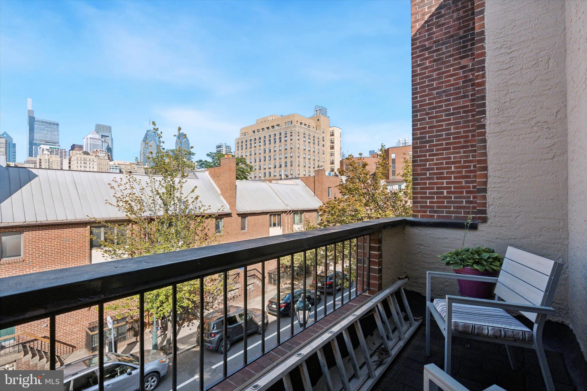 GRADUATE HOSPITAL - Residential