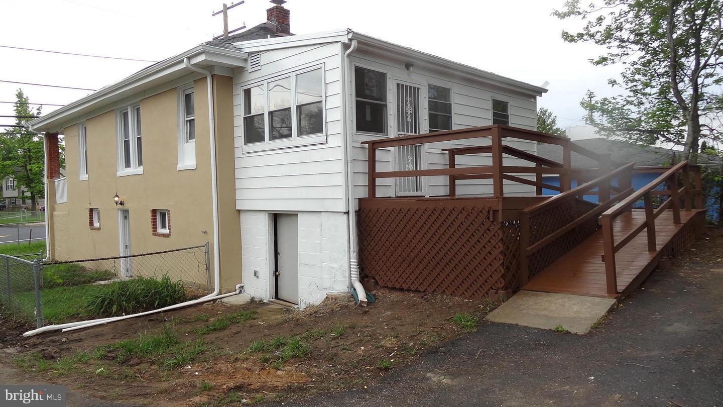 ENGLEWOOD - Residential