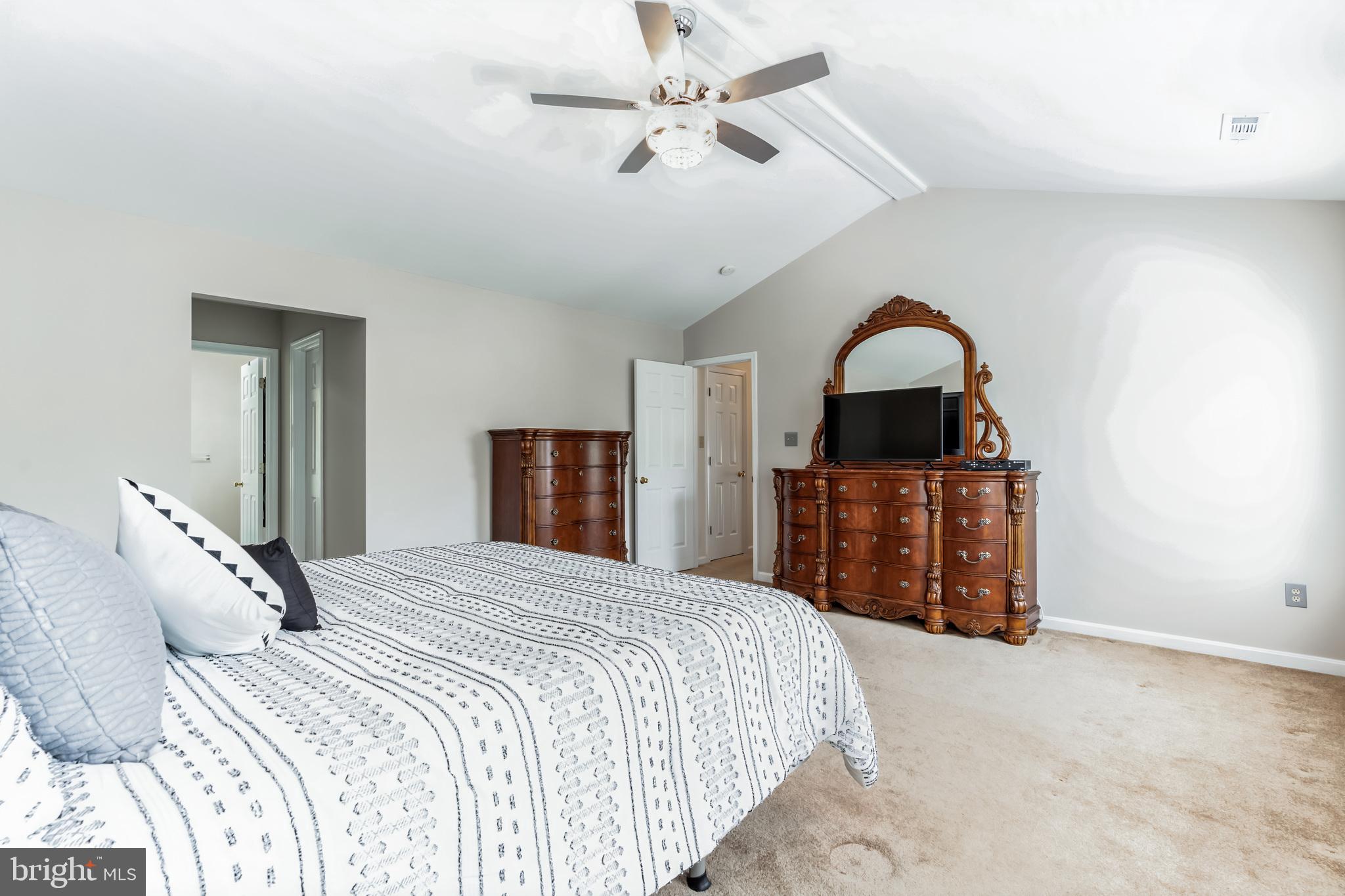 ASHFORD - Residential