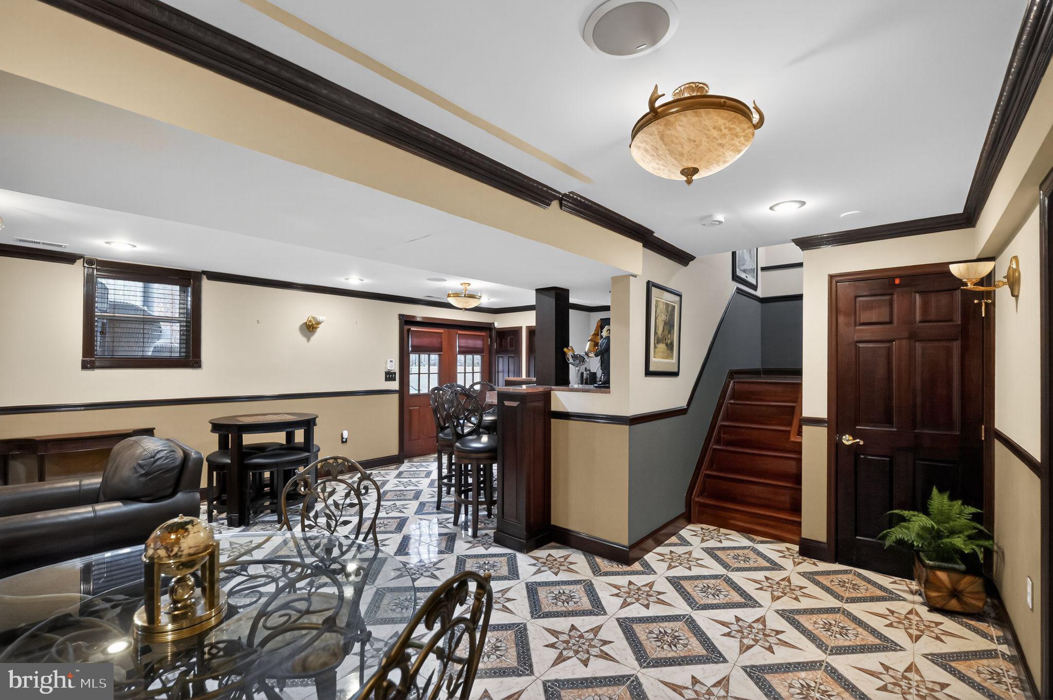 DALE CITY - Residential