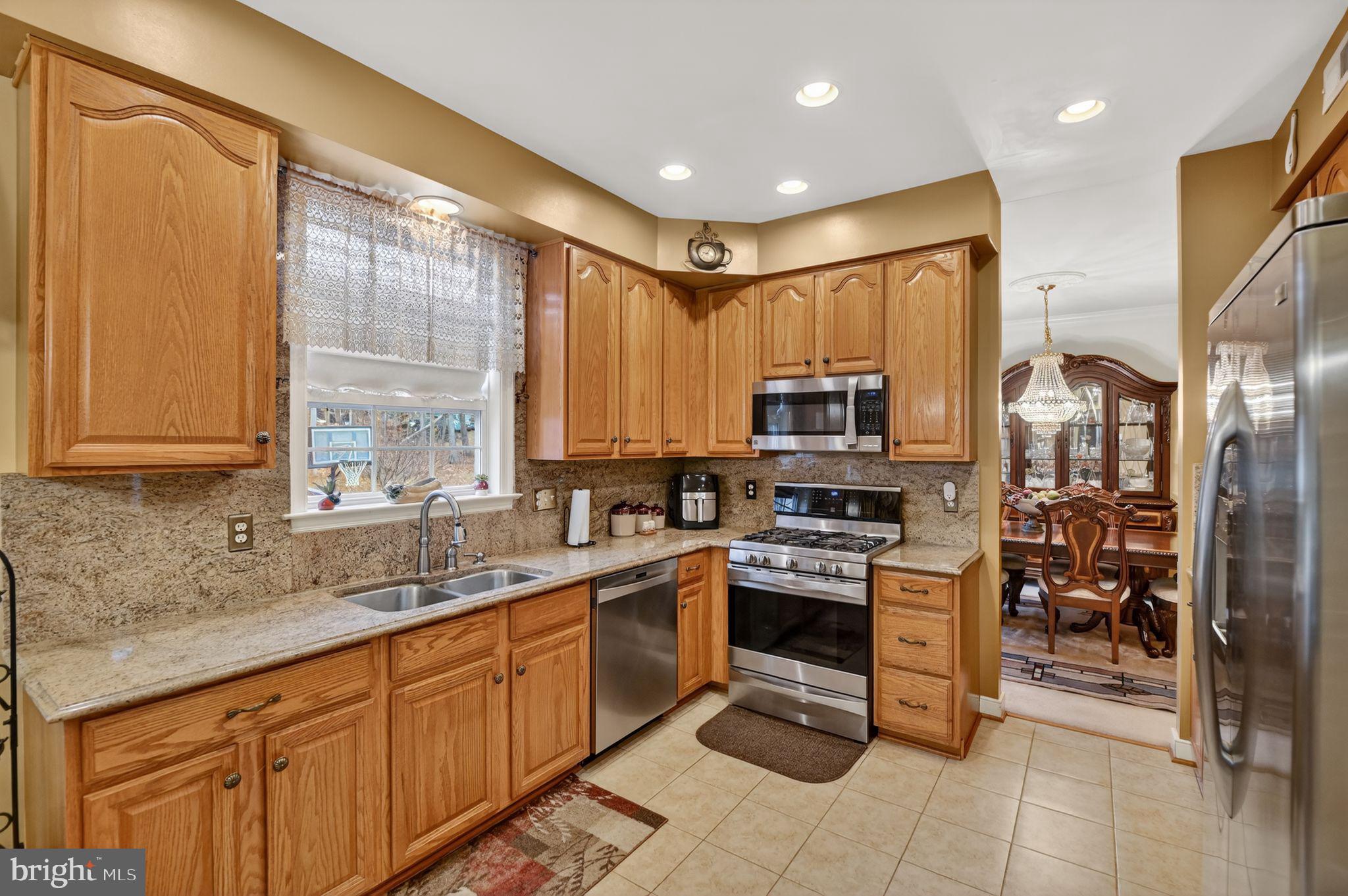 DALE CITY - Residential