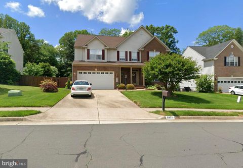5837 RHODE ISLAND DRIVE WOODBRIDGE VA 22193