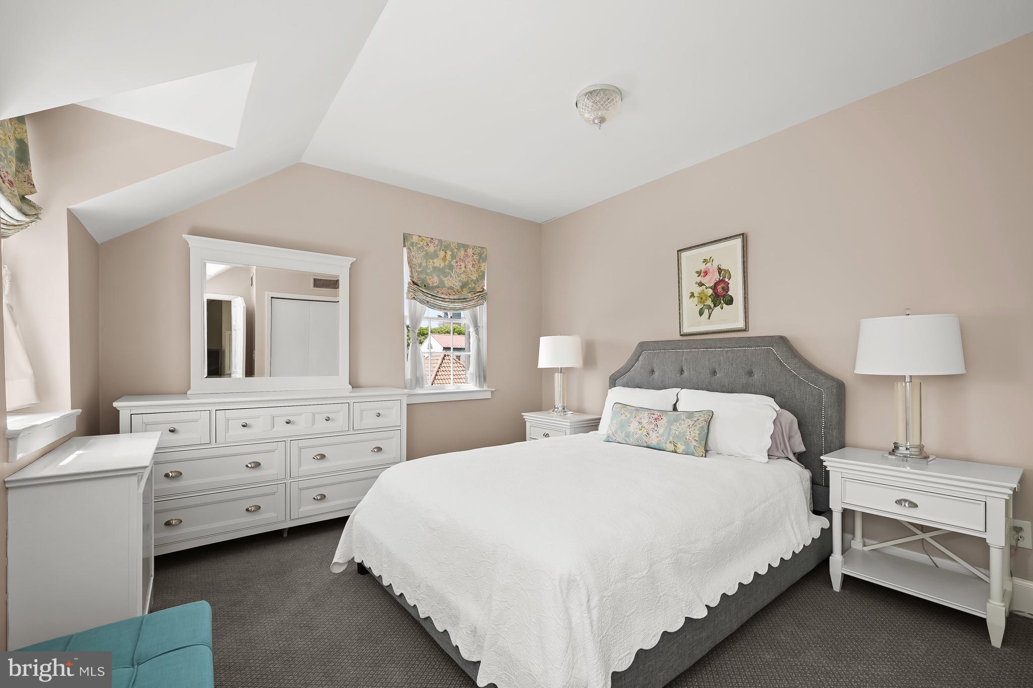 GEORGETOWN - Residential