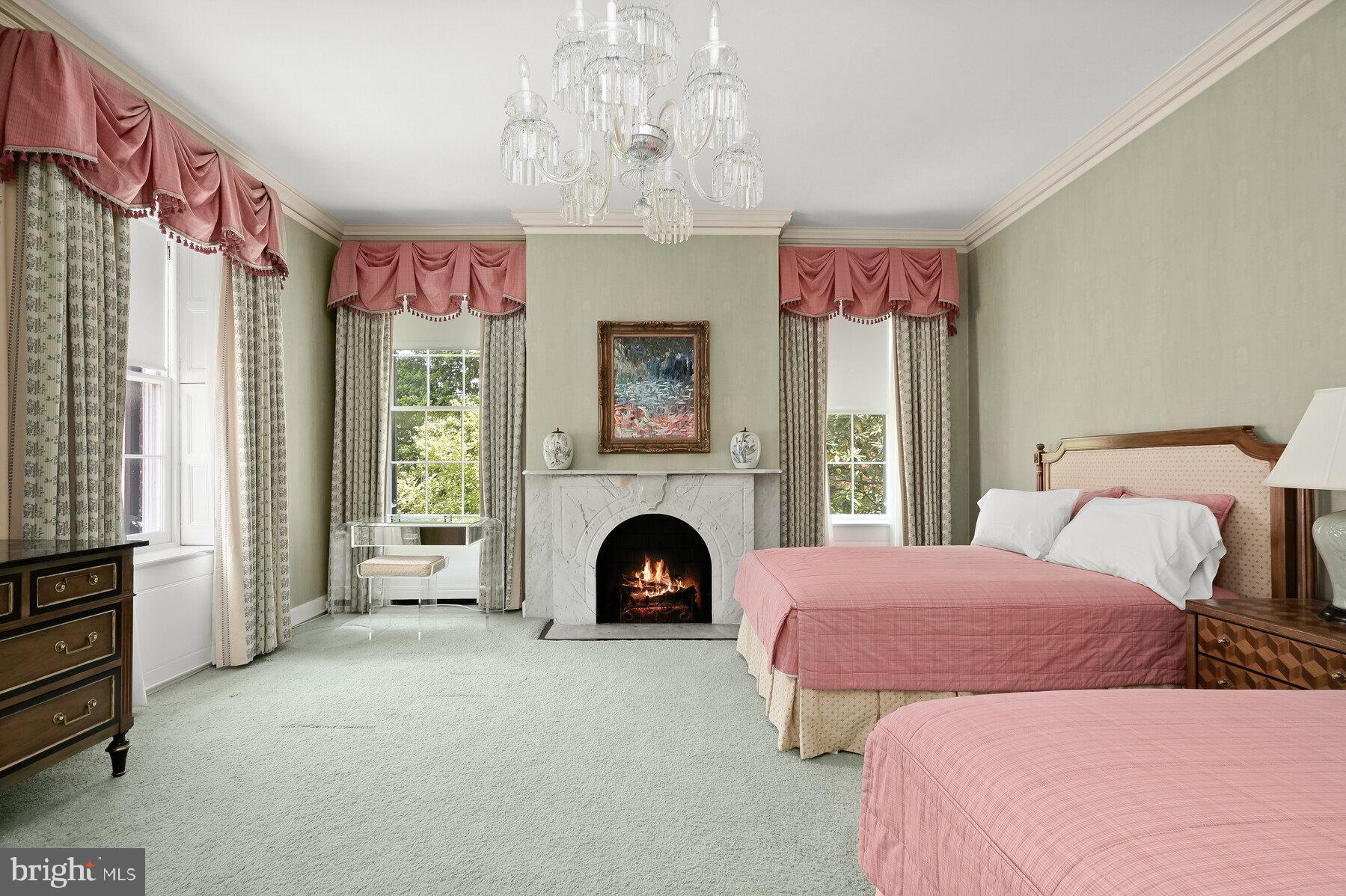 GEORGETOWN - Residential