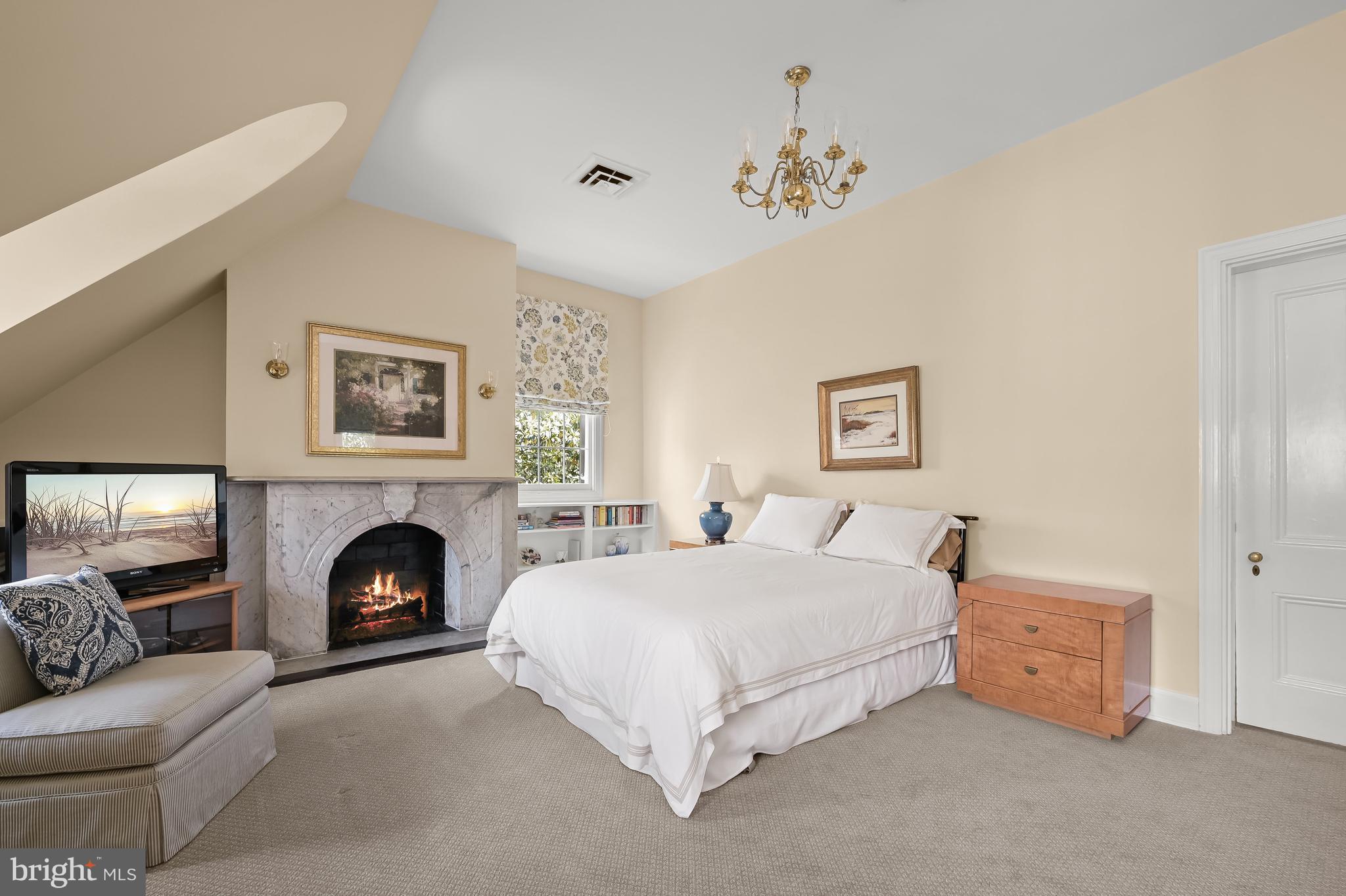 GEORGETOWN - Residential