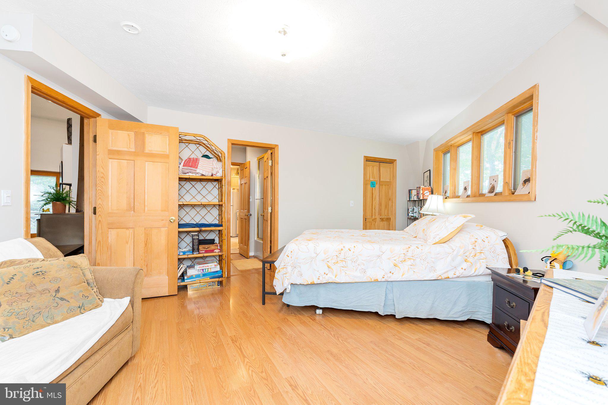 SHANNONDALE - Residential