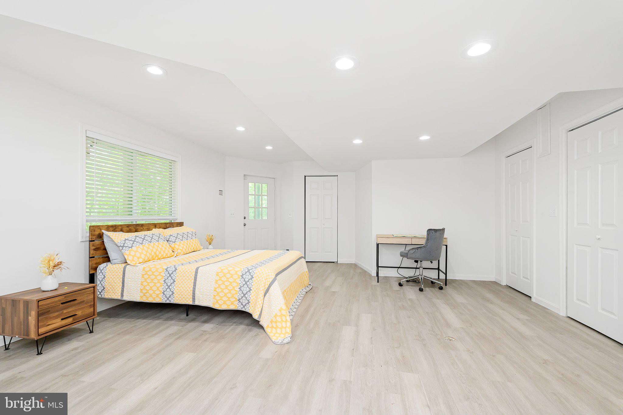 SHANNONDALE - Residential