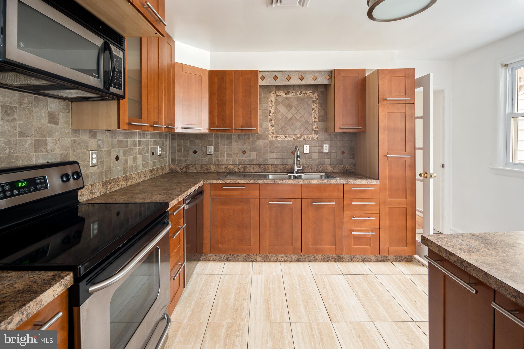 WESTCHESTER ESTATES - Residential Lease