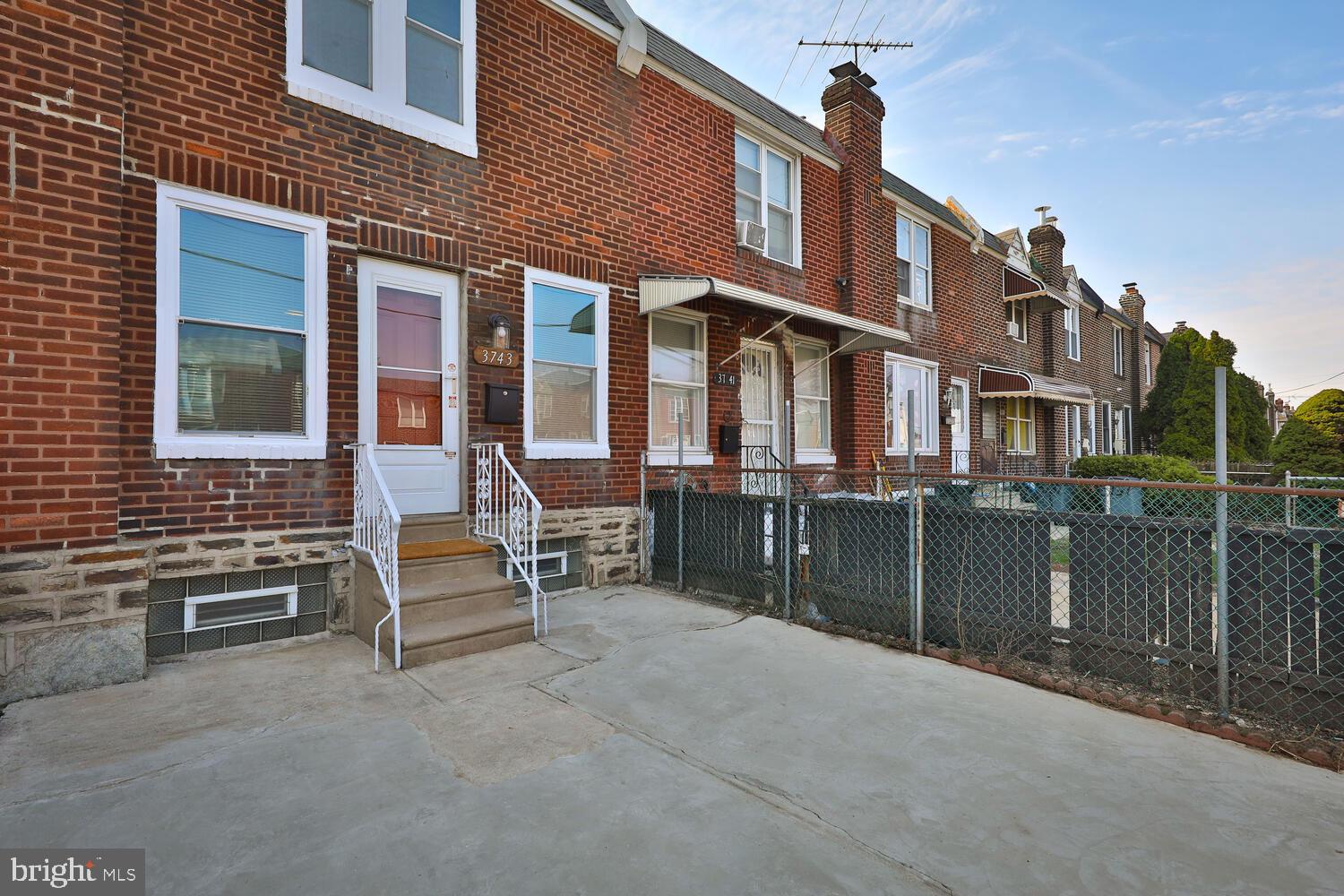 A must-see Bridesburg 2 Bedroom beauty in move in condition! This 2 bed 1 bath home has been completely remodeled and is ready for immediate occupancy. WE HAVE CENTRAL AIR CONDITIONING! The fenced front yard leads to the brick façade and the large living room flooded with natural light. The updated kitchen also contains the stackable washer/dryer combo. Upstairs you will find front and rear bedrooms each with large closets. The full bath with newly reglazed tub and tiles, large vanity and sink. The unfinished basement has mechanicals, high ceilings & plenty of space for additional storage. Through the kitchen is a rear door accessing the backyard. Off street parking spaces at the rear of home or on street parking. This home offers easy access to I-95, NJ bridges, public transit and the bustling shopping hub of Aramingo Avenue. Items worth mentioning: Seller will entertain any reasonable offer
- Oven - about 4 years old
- Oven Hood Vent/Light
- Fridge - about 15 months old
- Dishwasher - New February 2025
- Washer / Dryer about 18-20 months old
- Hot Water Heater - New Dec 2024
- Bathroom Vanity/ Sink / Mirror/Med Cabinet and Light new
- Toilet is about 5 years old, new wax ring March 2025
- Window Shades are all new
- Mailbox and Front and Rear outside lights are new
- Tub and Tiles Glazed on March 2025
- Front Roof - Shingles and peak above window New, redone in Feb 2025
Seller welcomes any reasonable offer