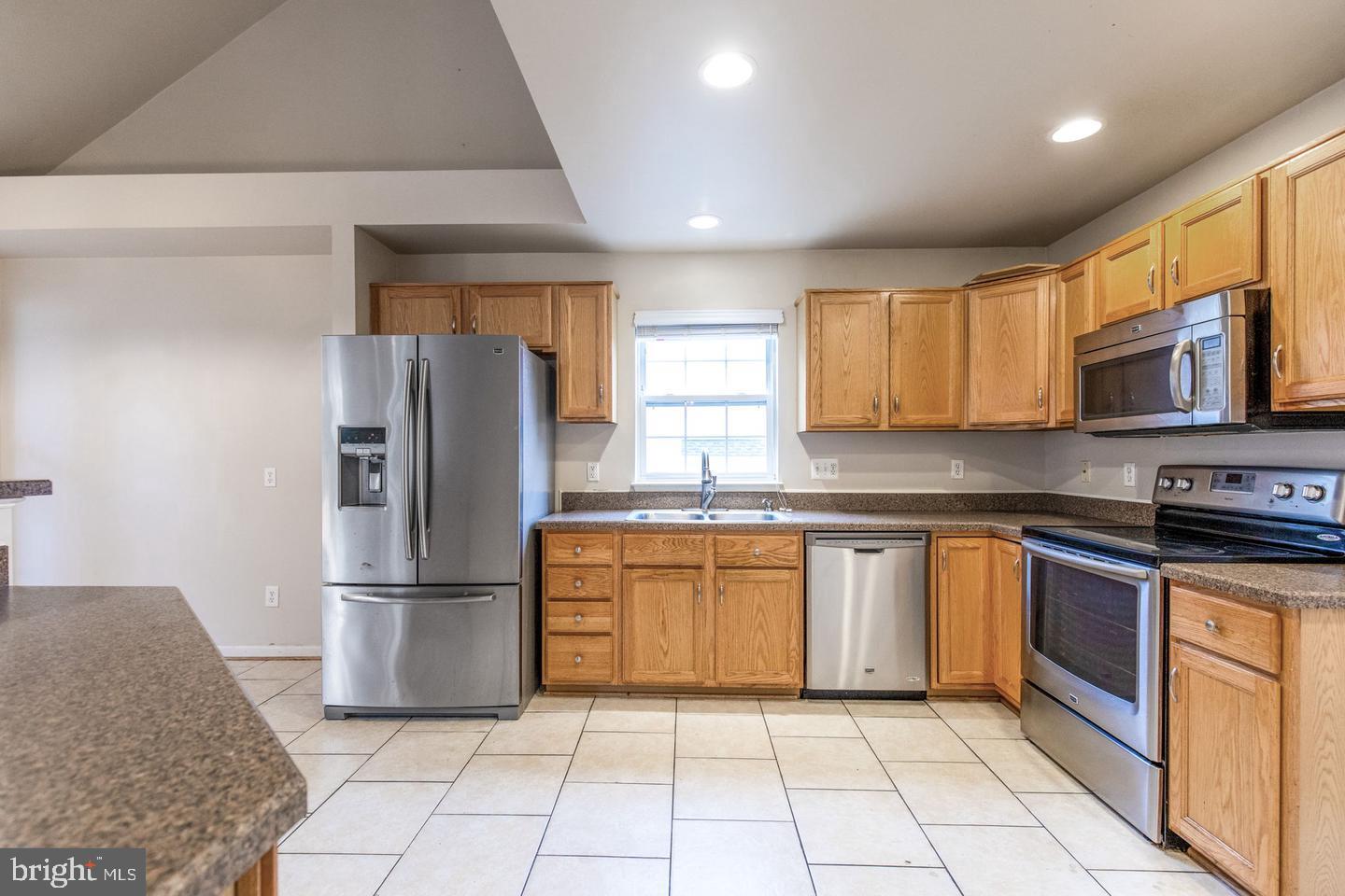 AUTUMN RIDGE - Residential Lease