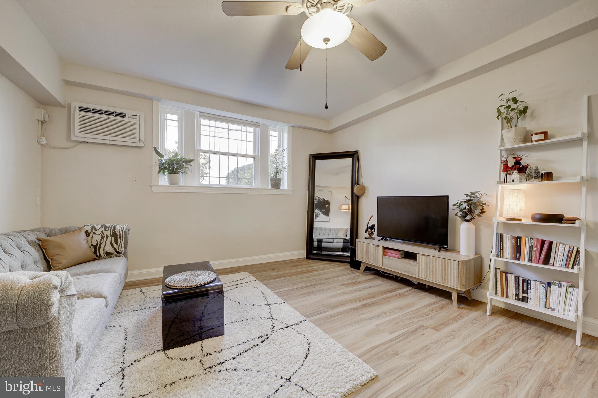 1404 TUCKERMAN STREET NW 1