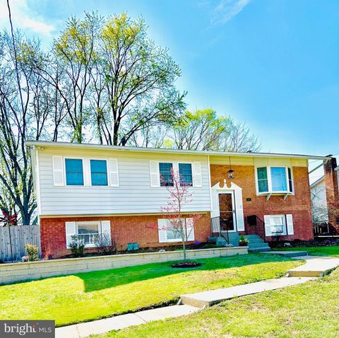 Homes For Sale - 805 Norwood Lane<br/> Prince William County, WOODBRIDGE, VA 22191