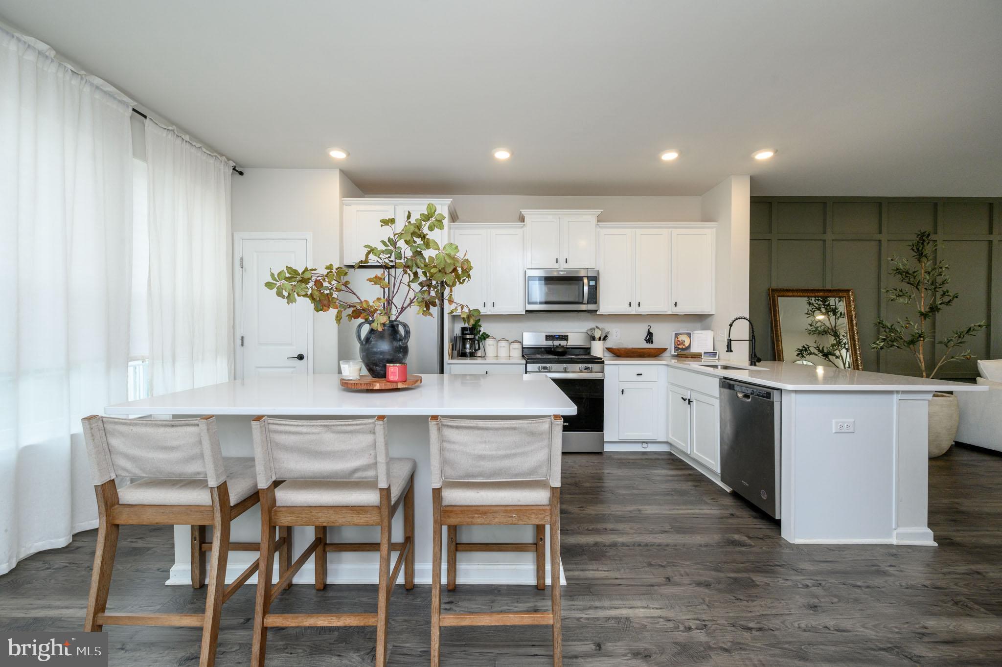 MT HOLLY GARDENS - Residential