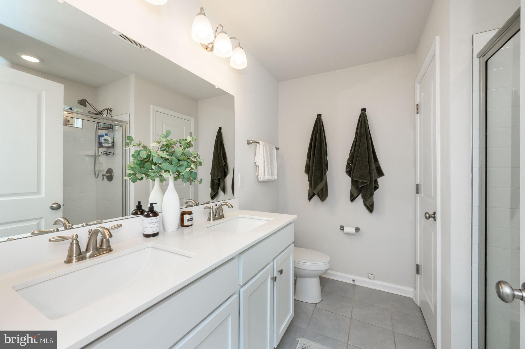 MT HOLLY GARDENS - Residential