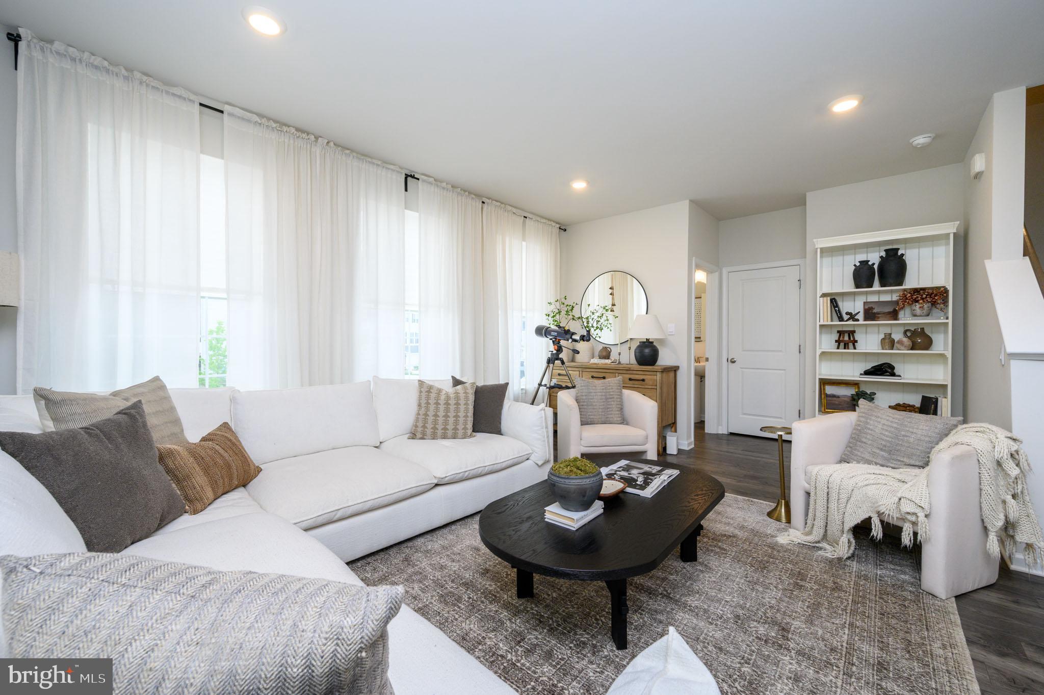 MT HOLLY GARDENS - Residential