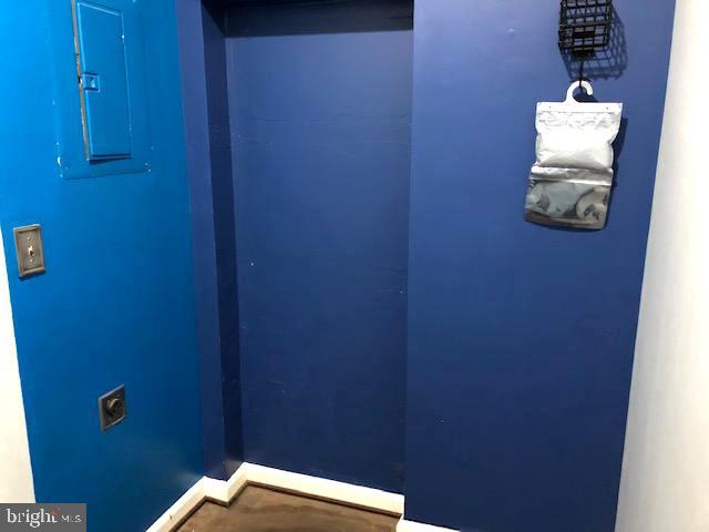 ROSEDALE - Commercial Lease