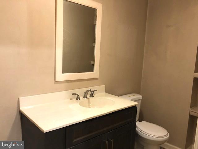 ROSEDALE - Commercial Lease