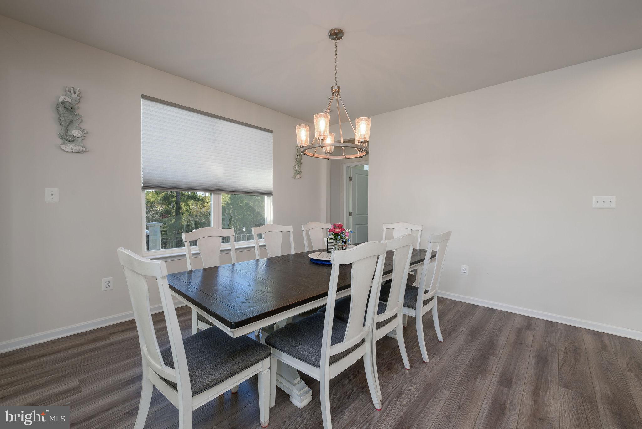 GLEN RIDDLE - Residential