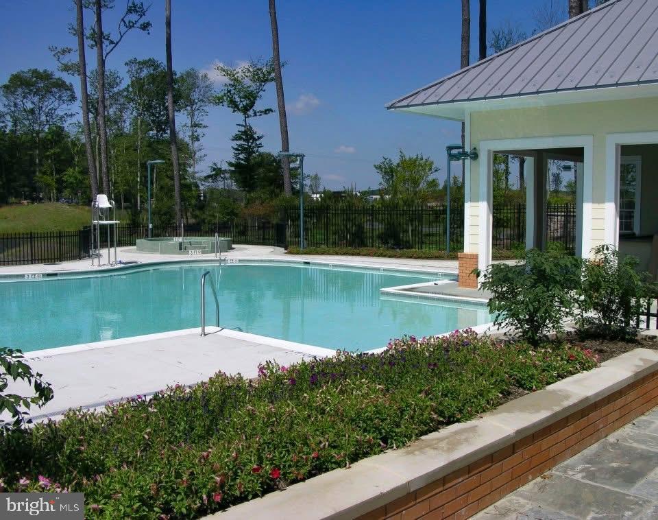 GLEN RIDDLE - Residential