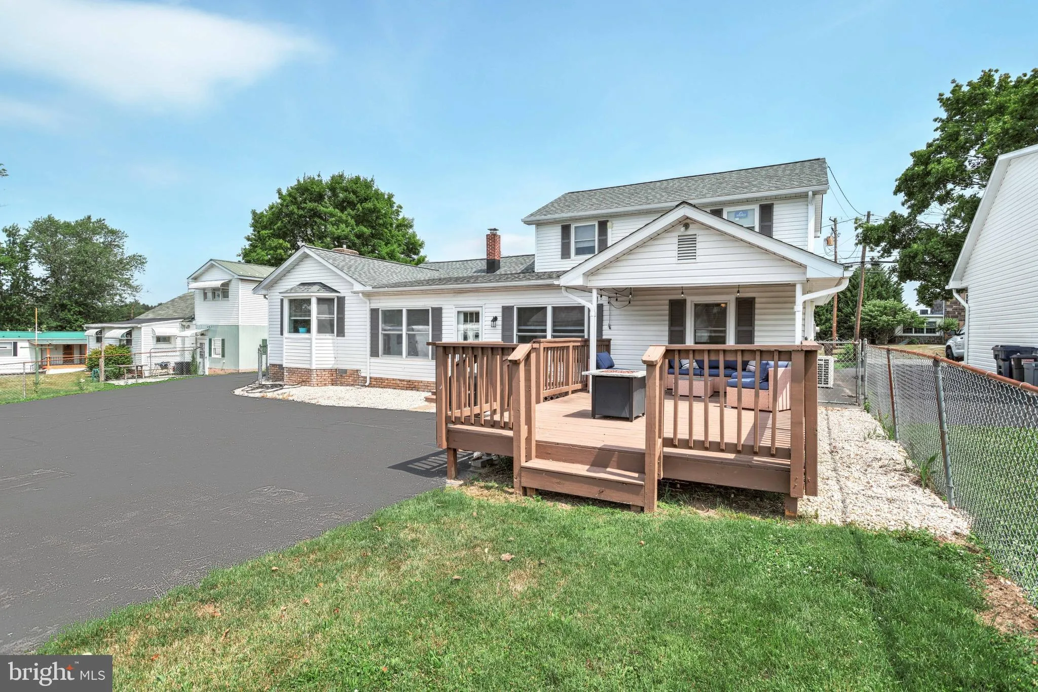 Gettysburg, Pennsylvania 17325, United States, 4 Bedrooms Bedrooms, ,2 BathroomsBathrooms,Residential,Active,10694