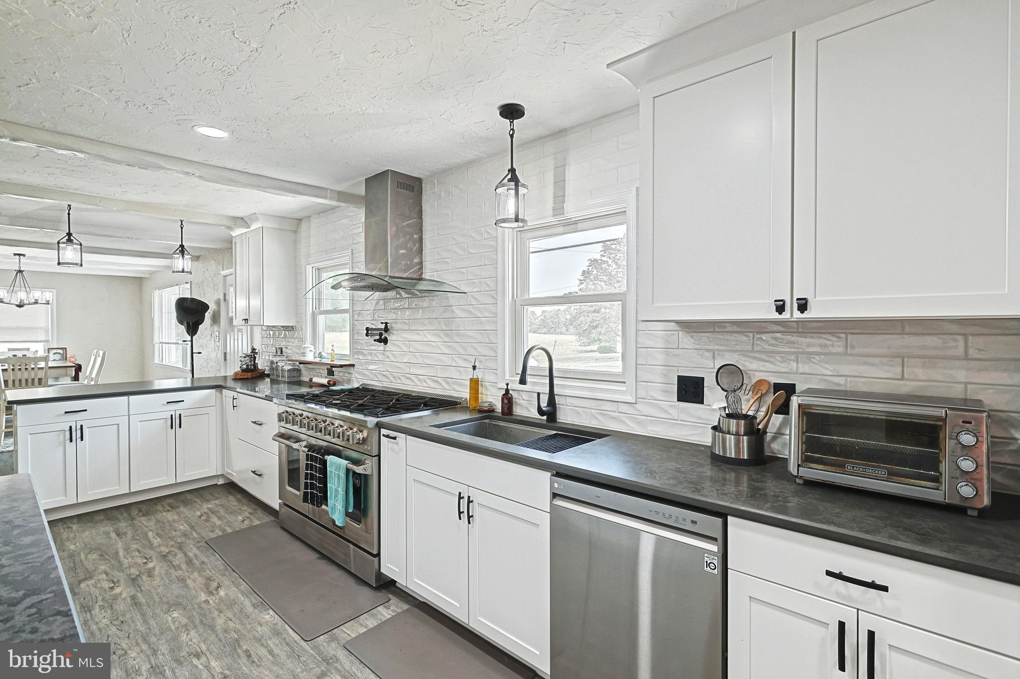 RURAL GETTYSBURG - Residential