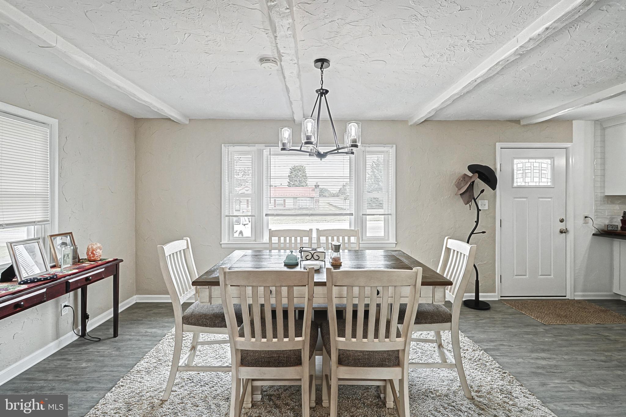 RURAL GETTYSBURG - Residential