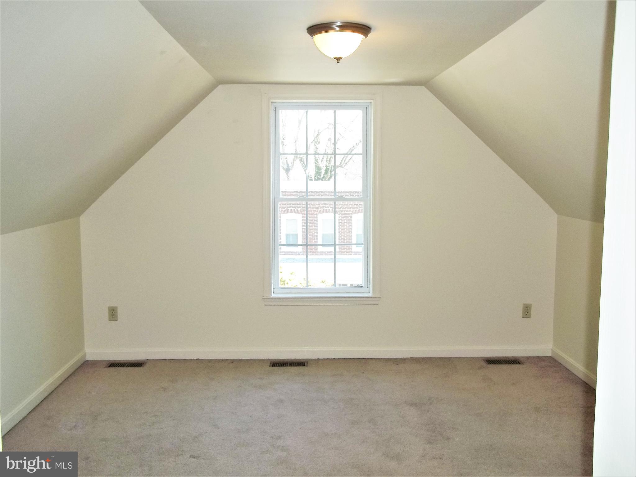 PERRYVILLE - Residential