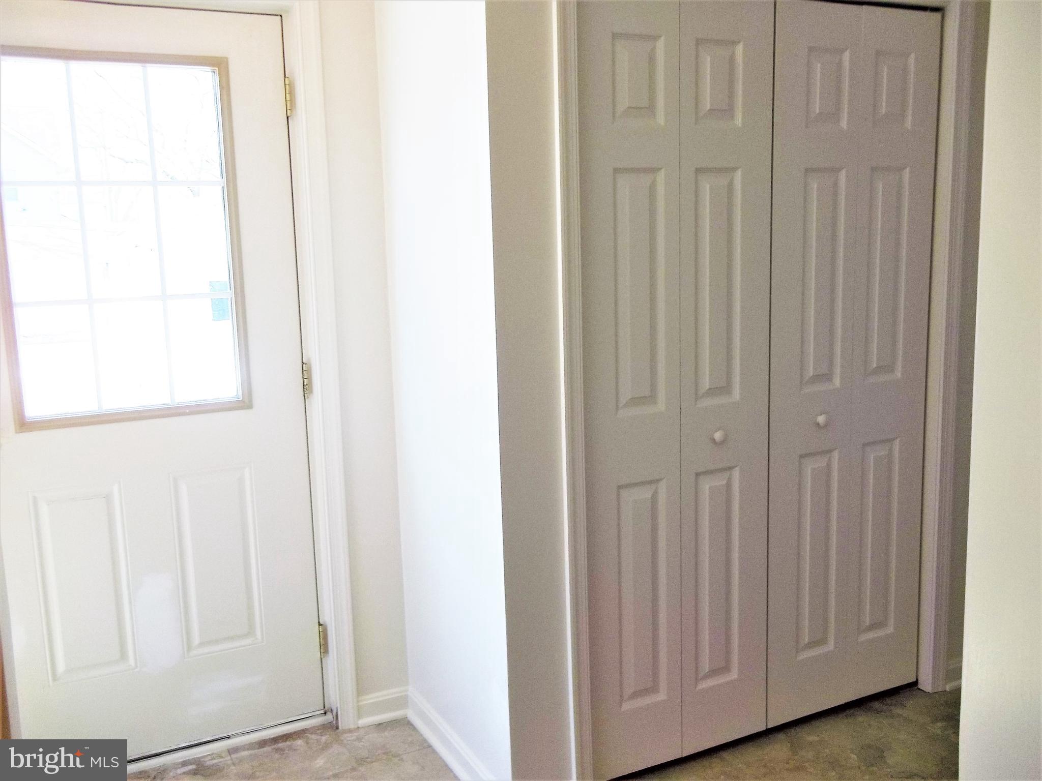 PERRYVILLE - Residential