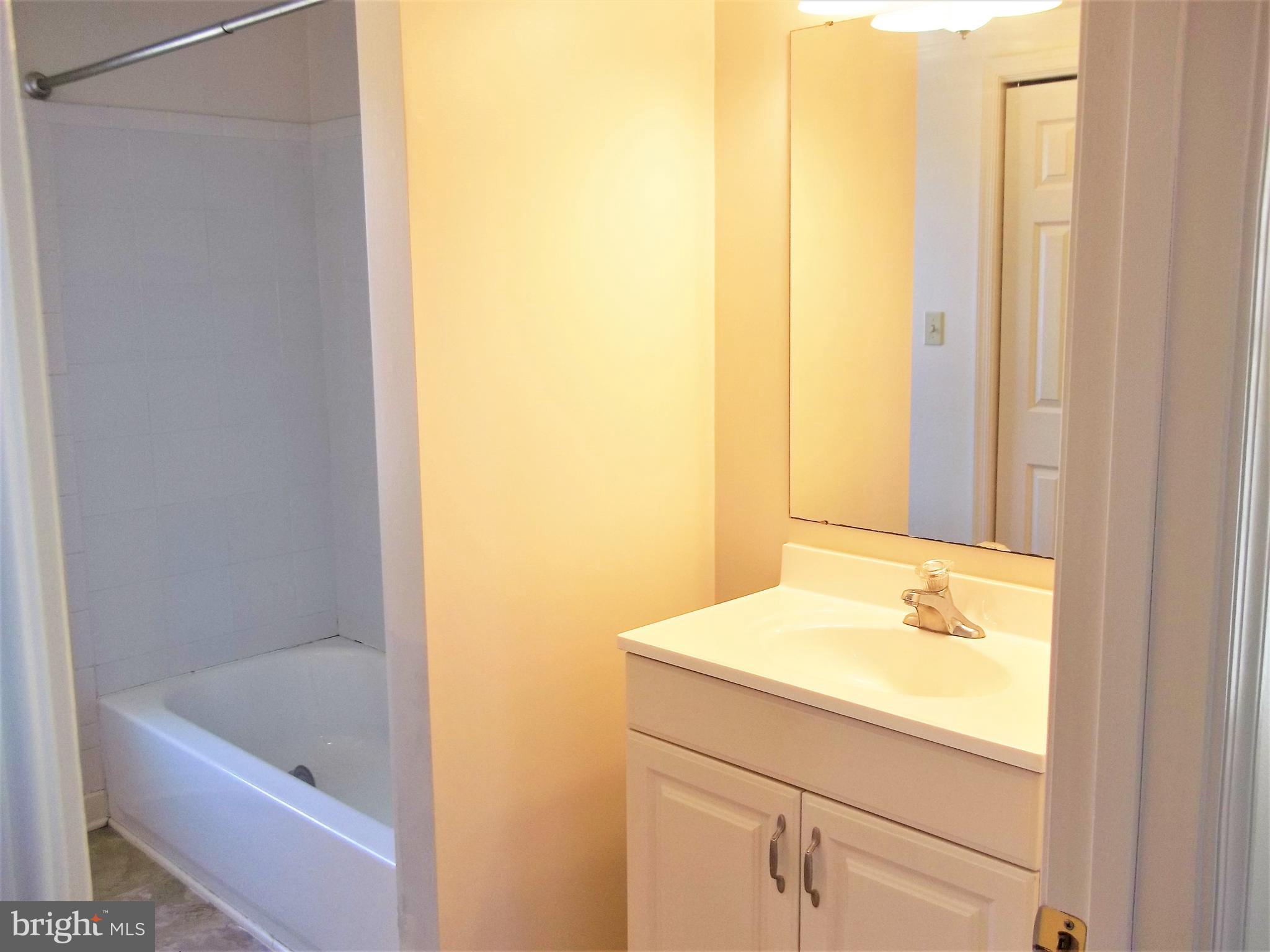 PERRYVILLE - Residential