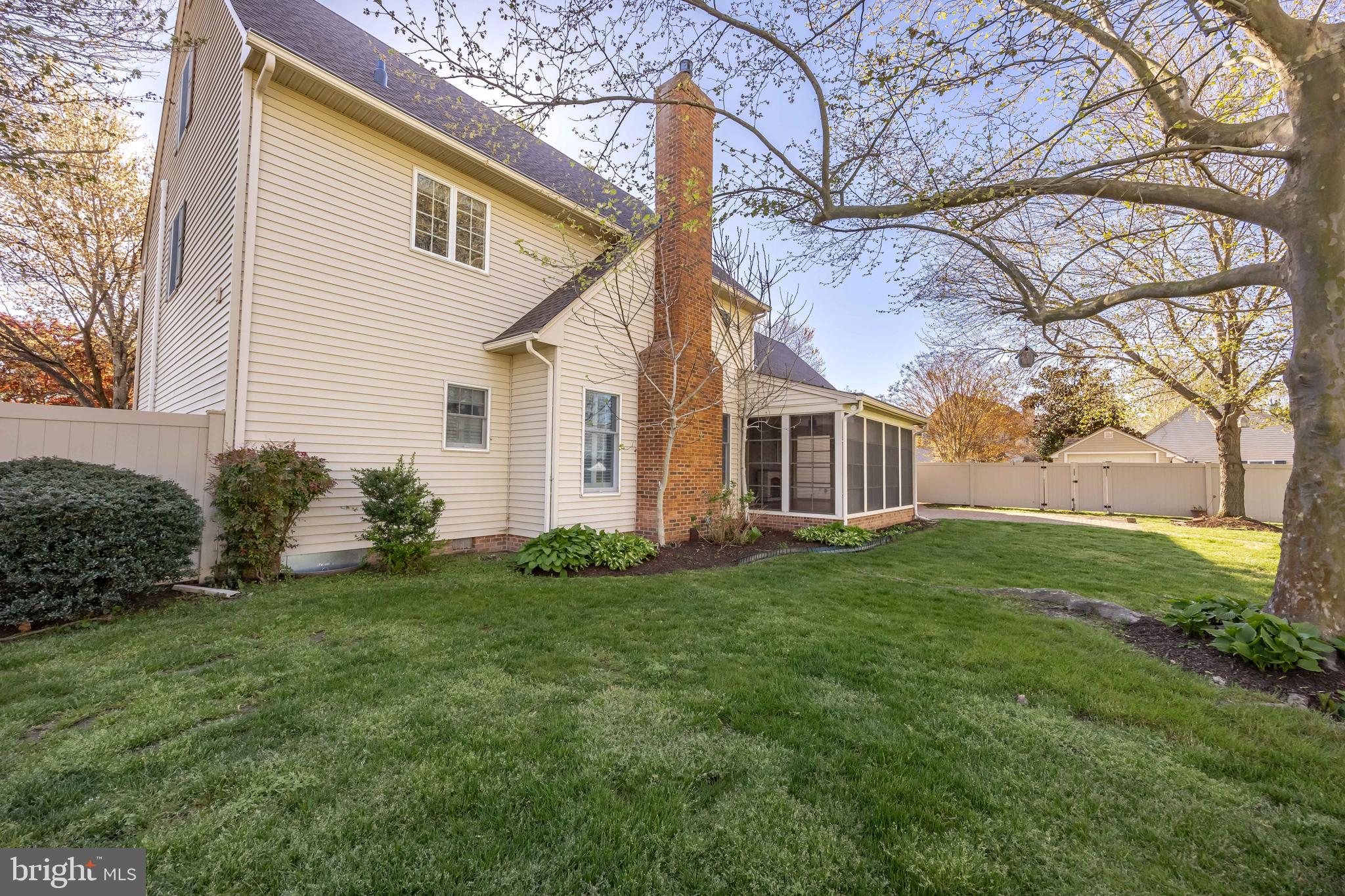 IDYLLWOOD - Residential