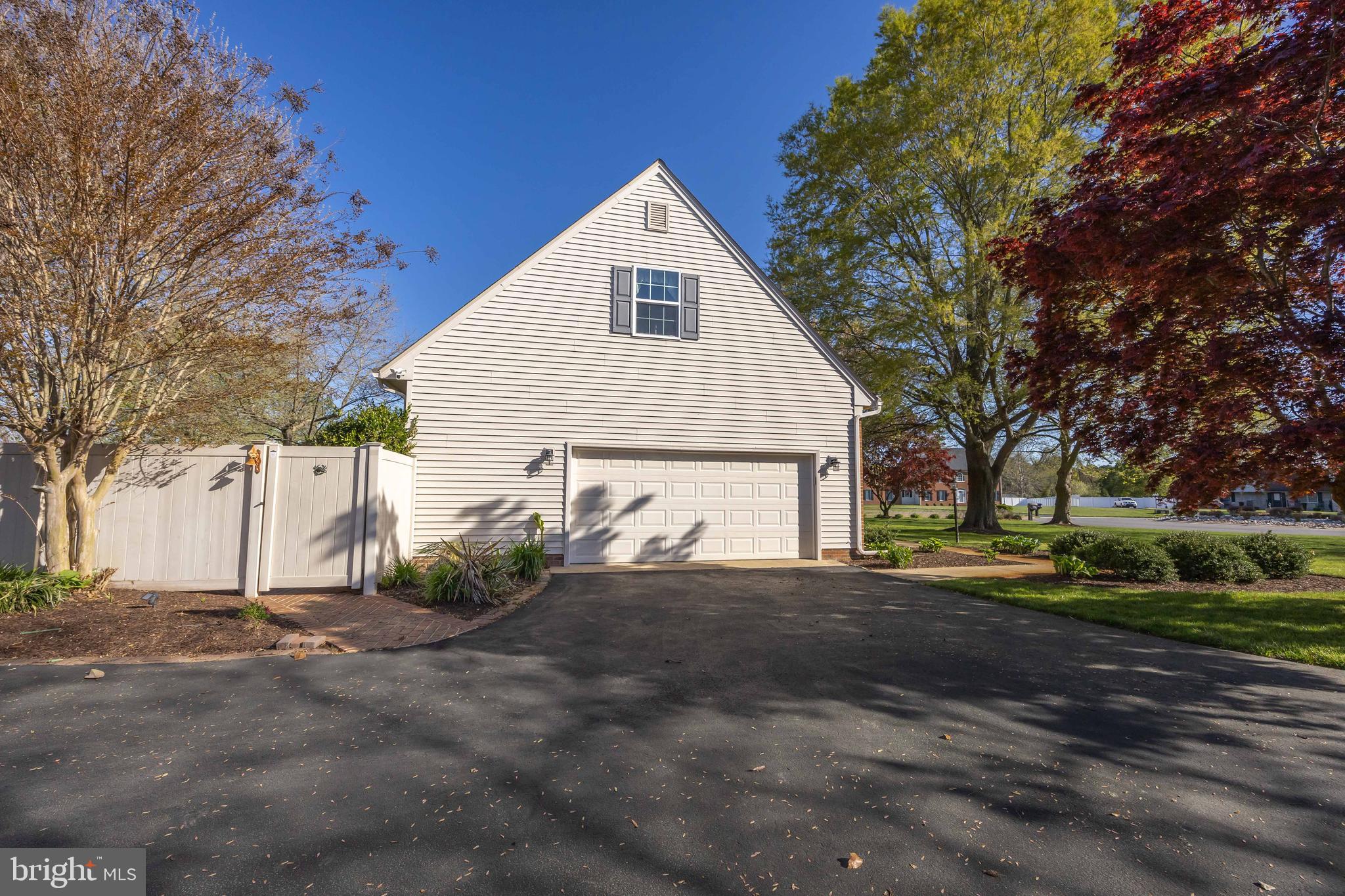 IDYLLWOOD - Residential