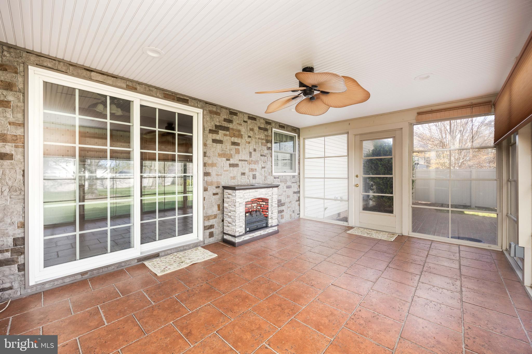 IDYLLWOOD - Residential