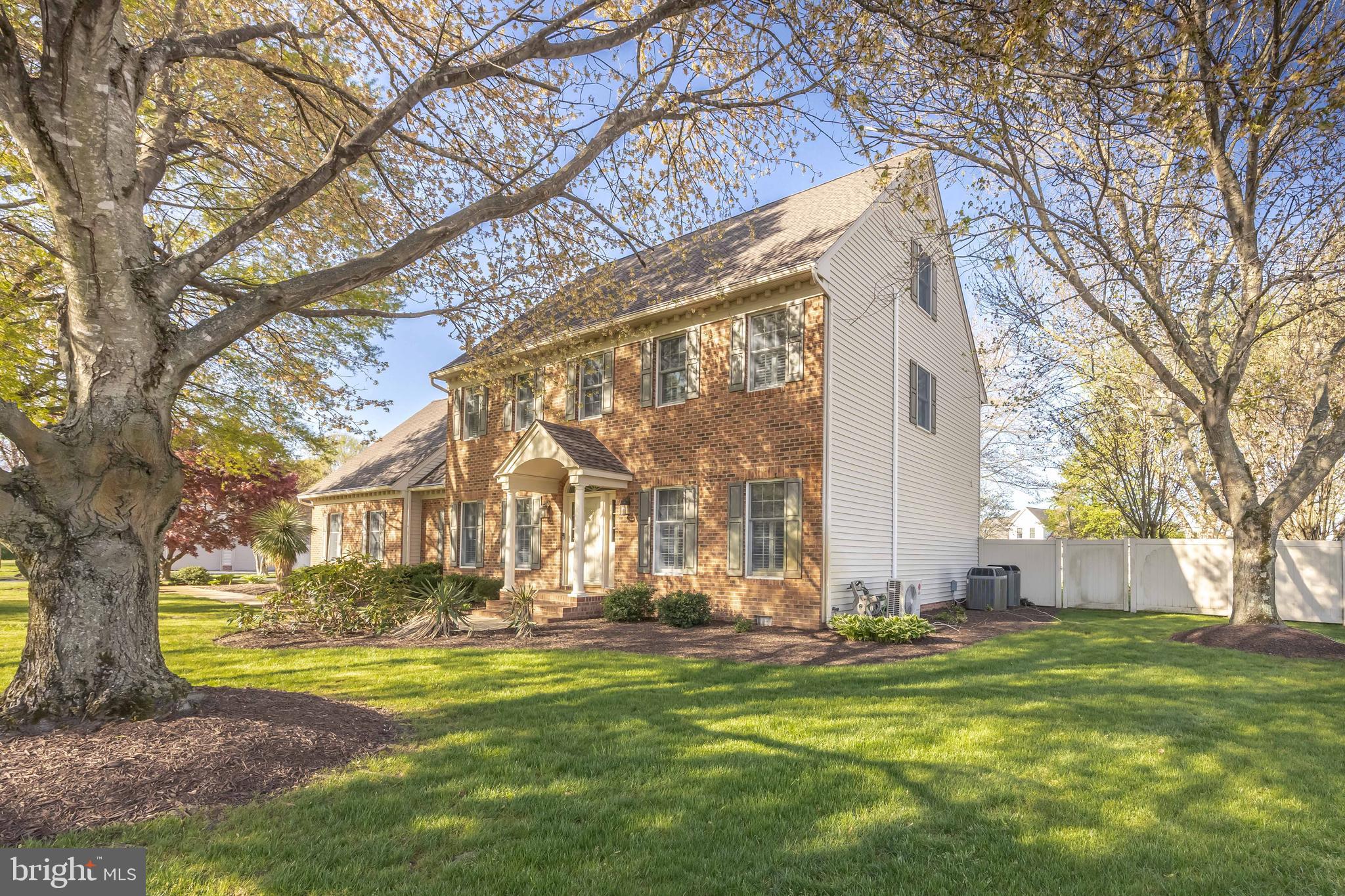 IDYLLWOOD - Residential