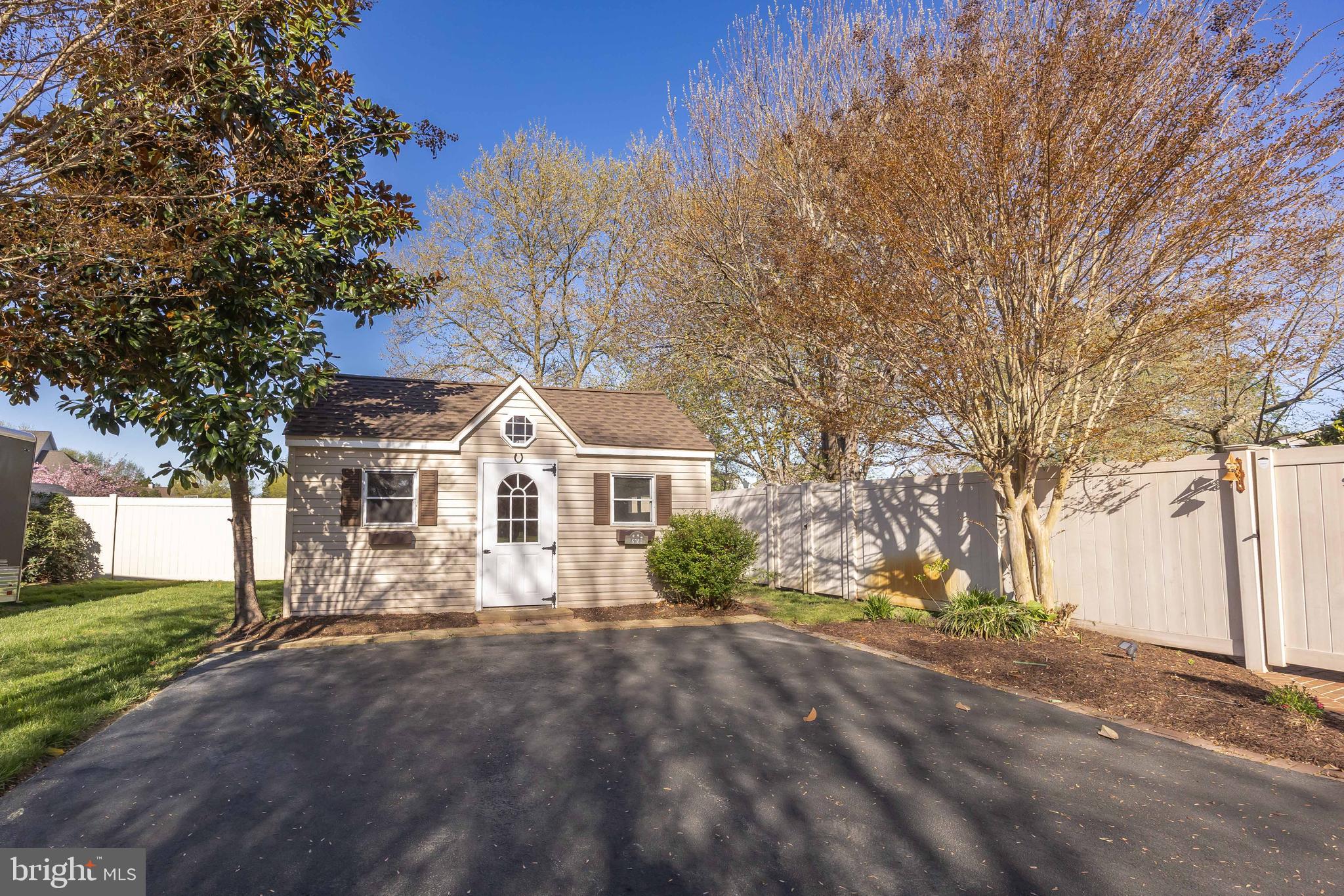 IDYLLWOOD - Residential