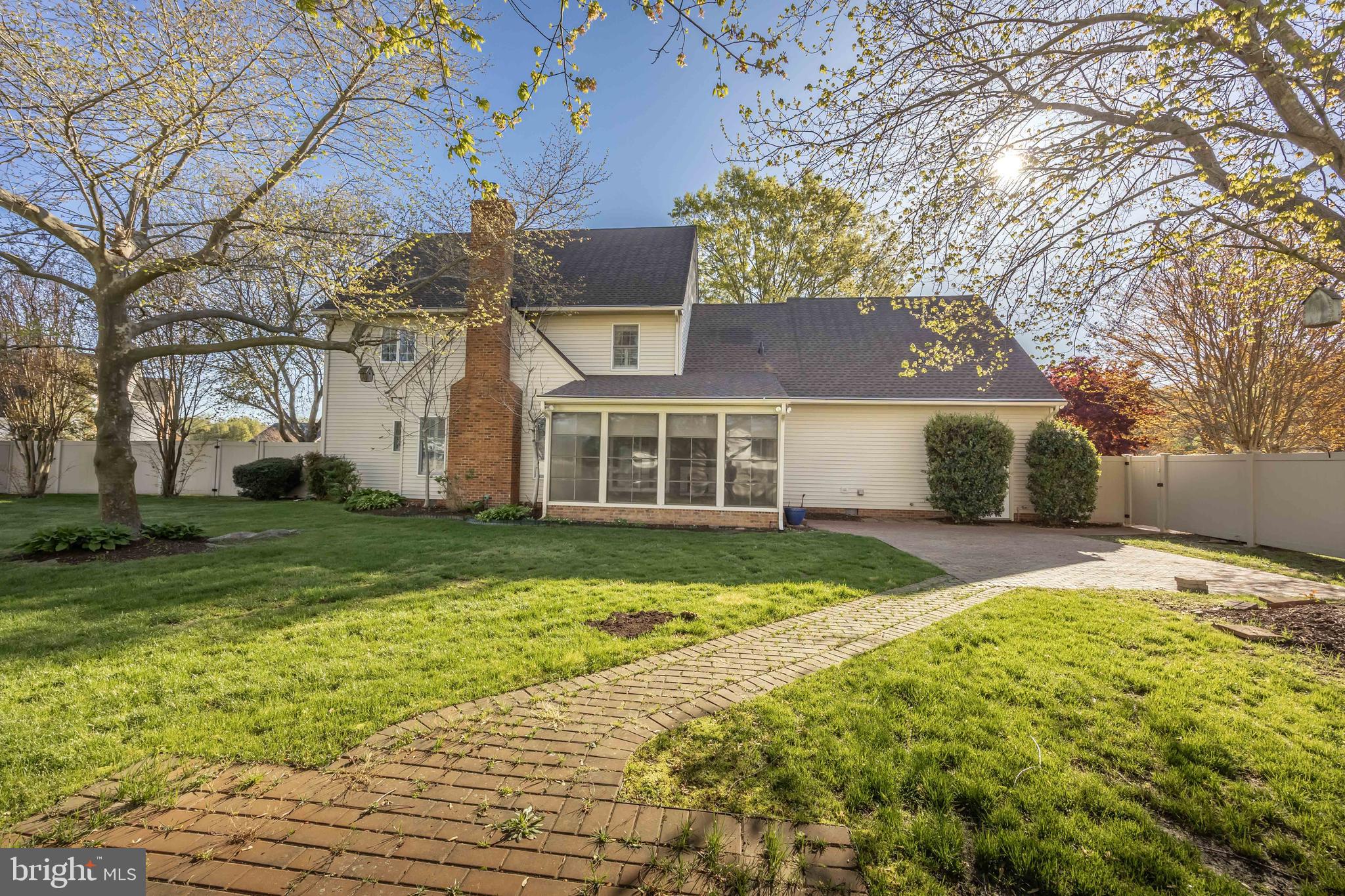 IDYLLWOOD - Residential