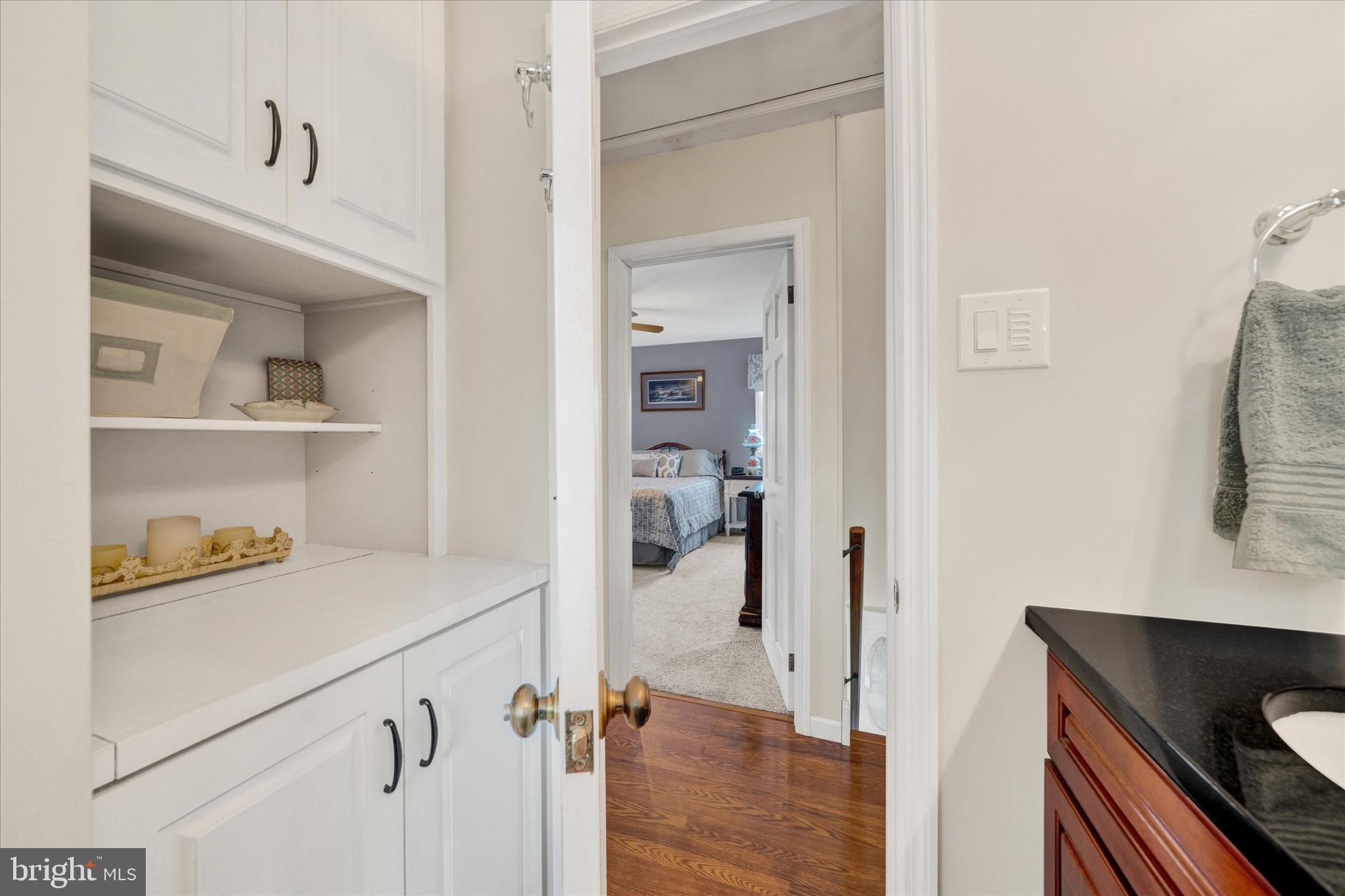 REGENT MANOR - Residential