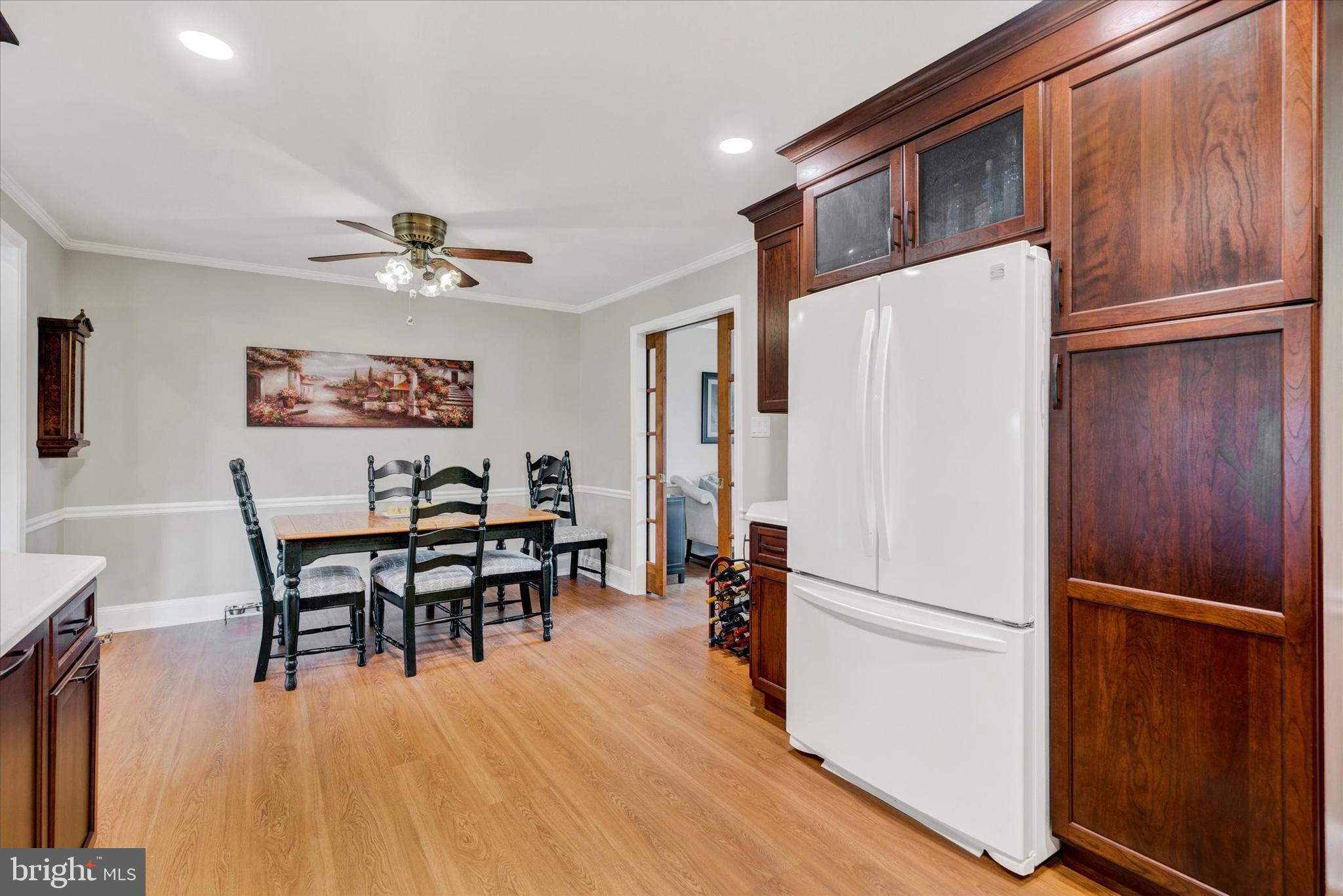 REGENT MANOR - Residential