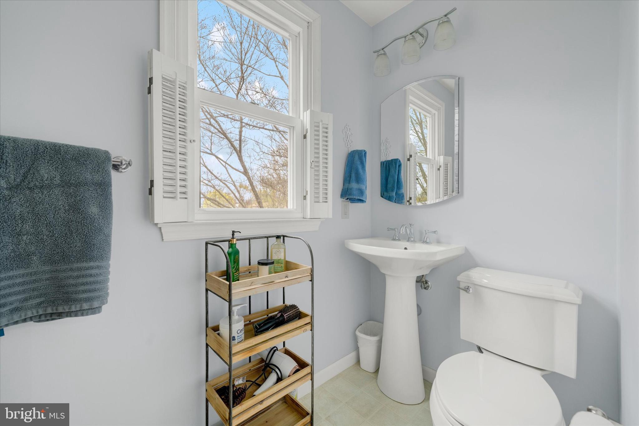 REGENT MANOR - Residential