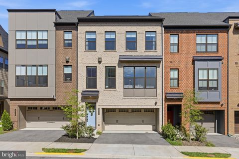 5517 VALMARANA WAY ALEXANDRIA VA 22312