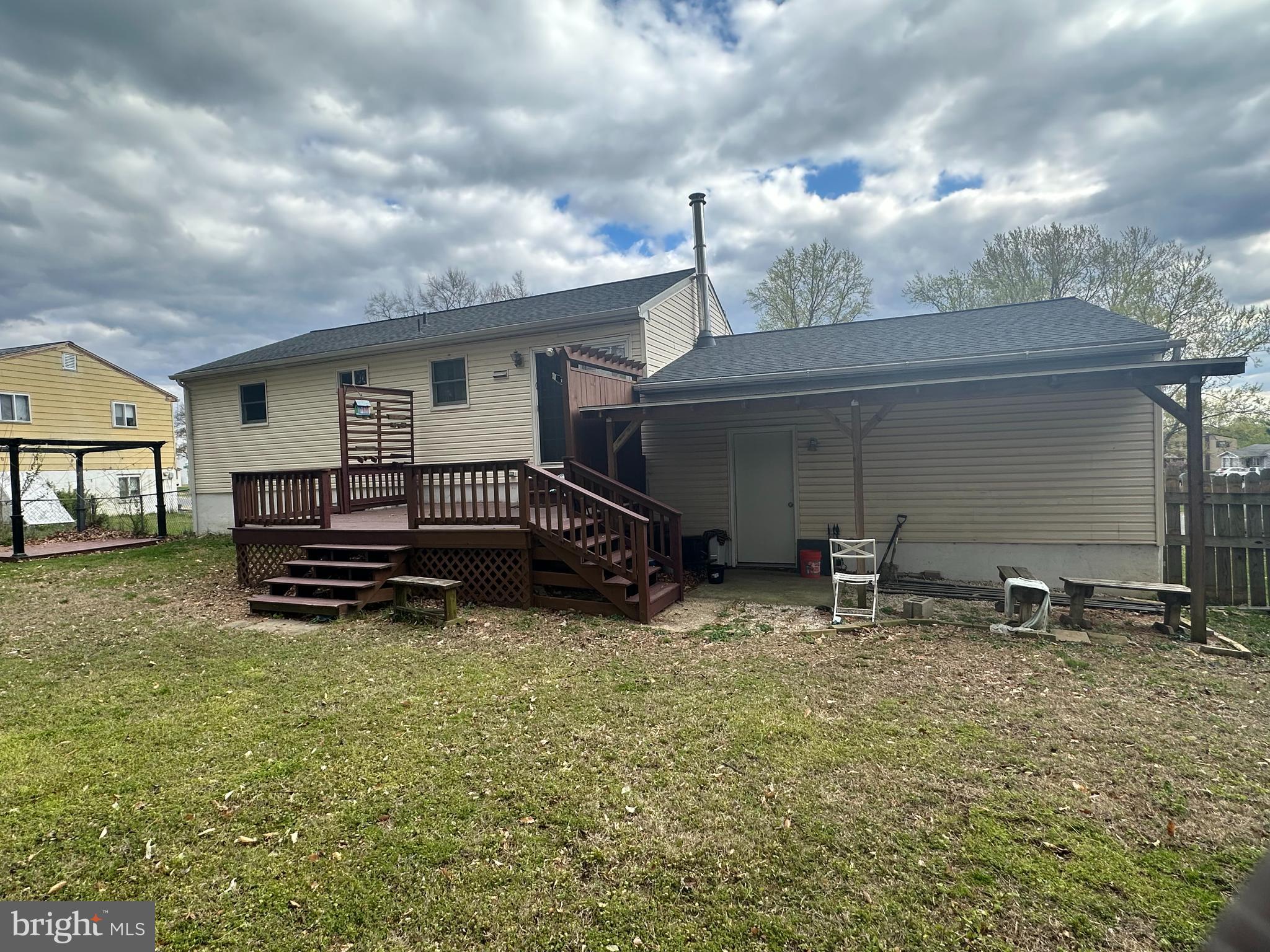 THOMSON ESTATES - Residential