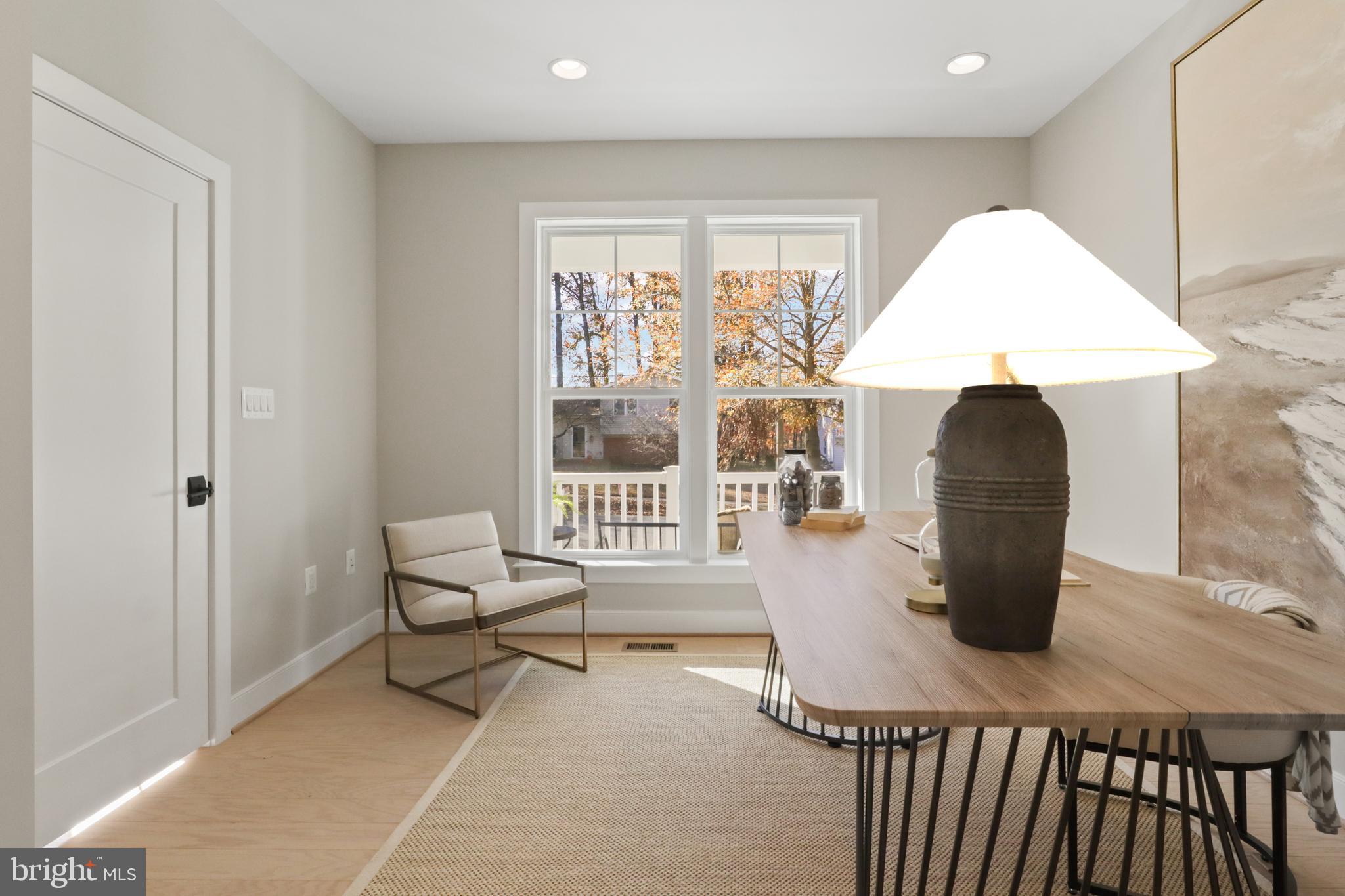 VIENNA WOODS - Residential