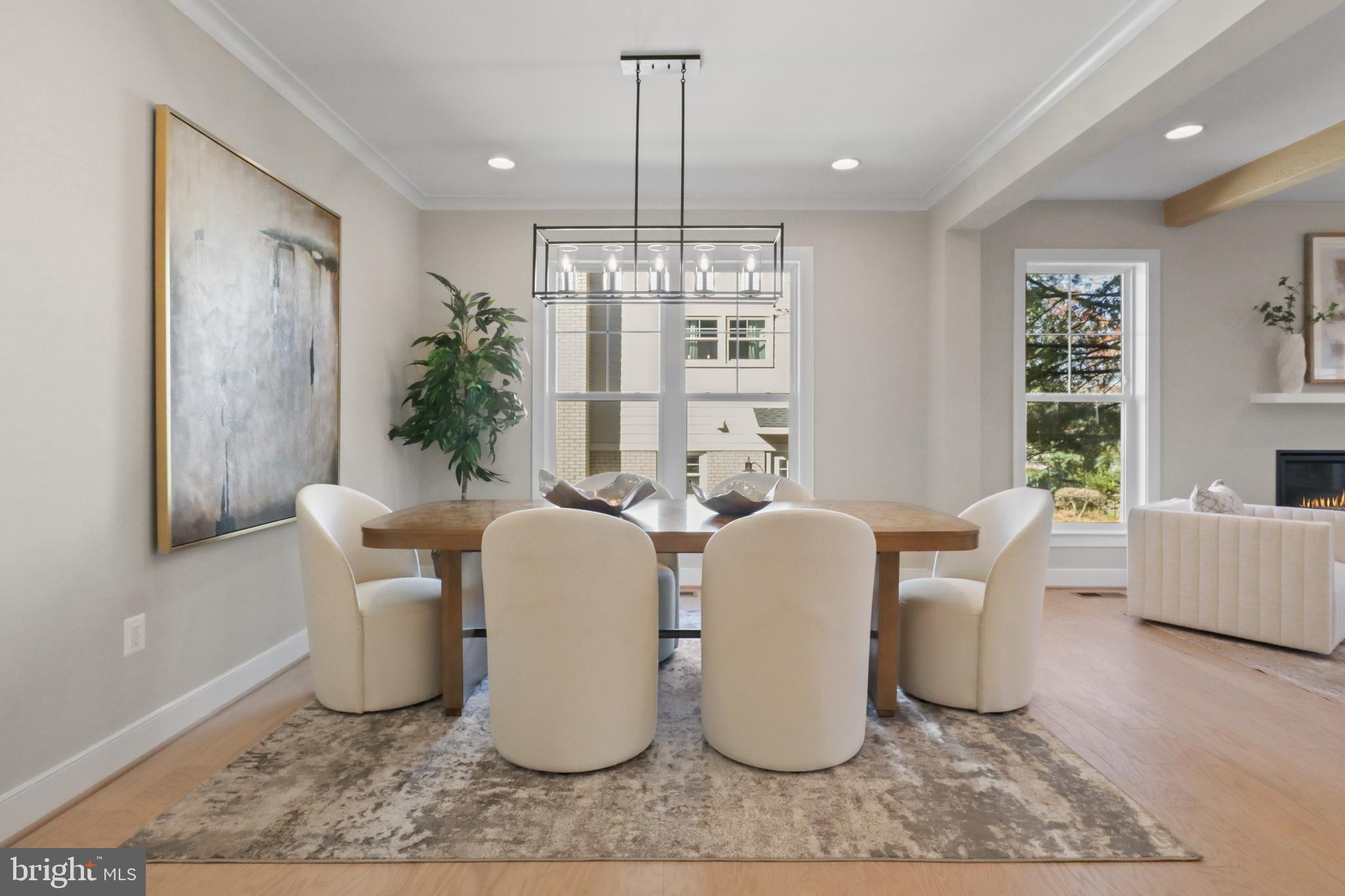 VIENNA WOODS - Residential