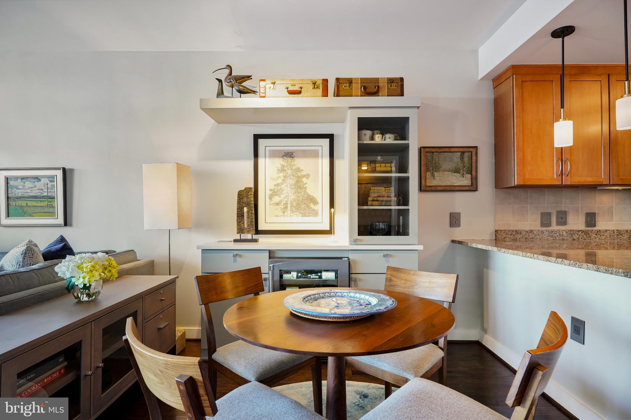 888 N QUINCY STREET 1006