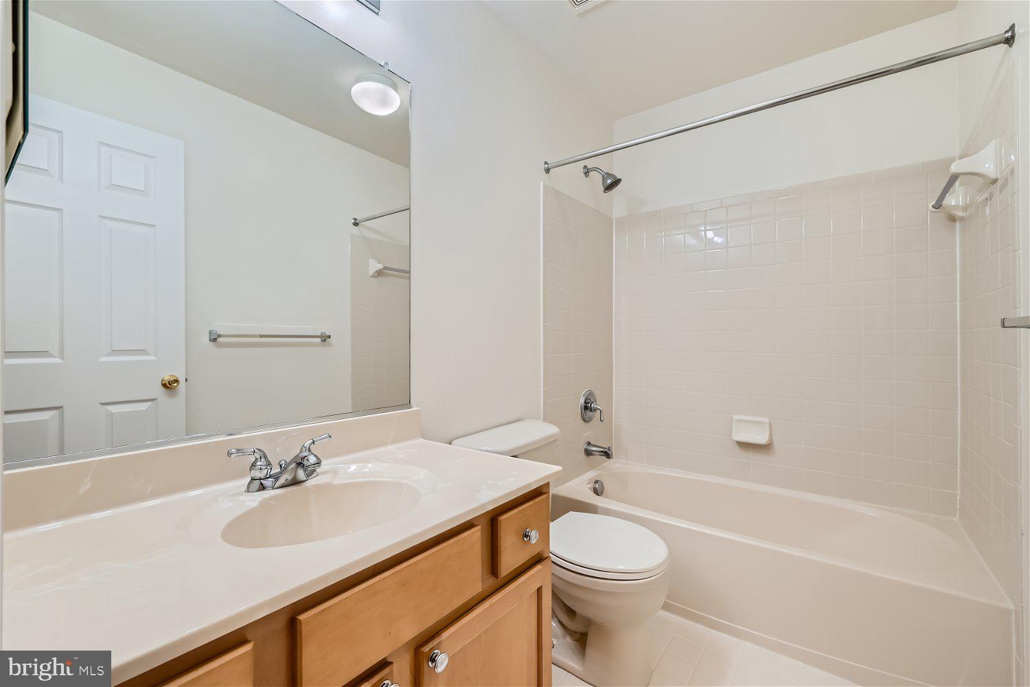 THE OAKS AT WATERS EDGE - Residential