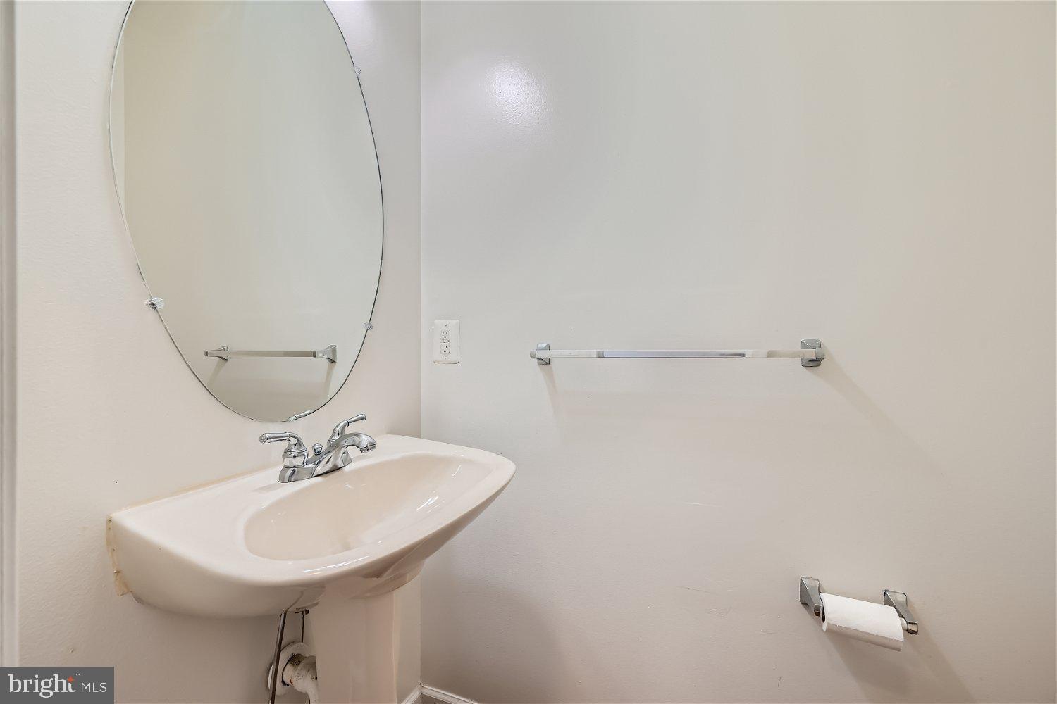 THE OAKS AT WATERS EDGE - Residential