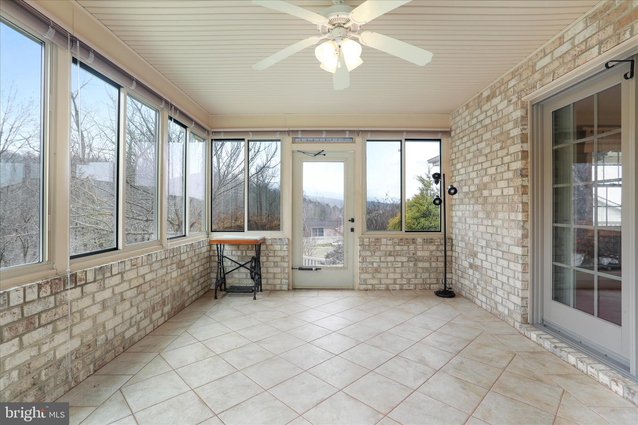 STONY POINTE - Residential