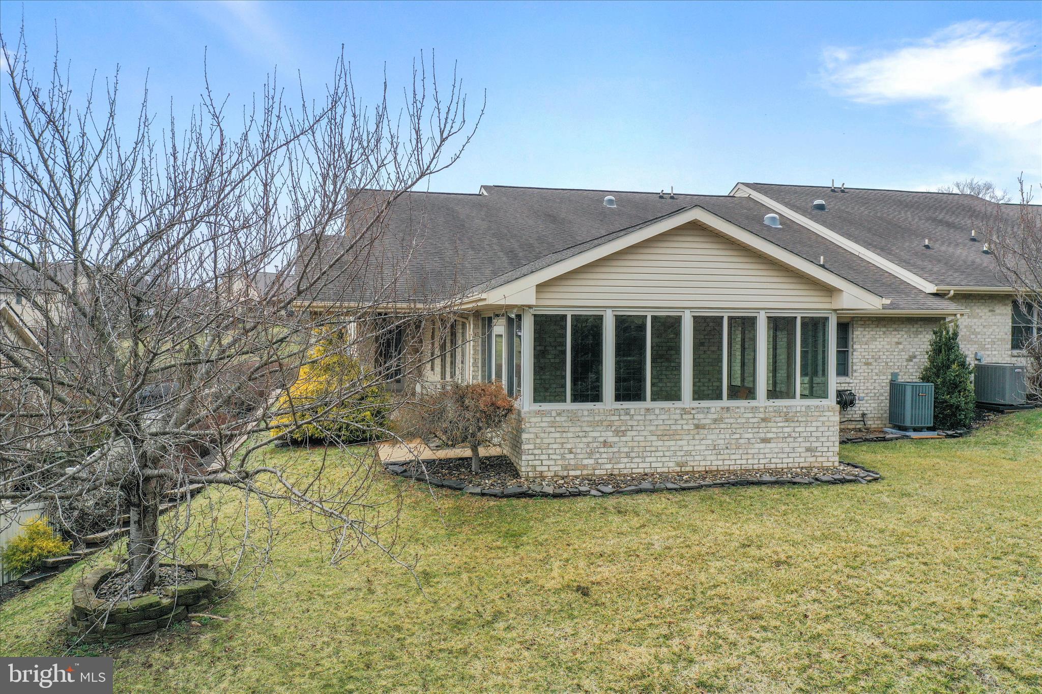 STONY POINTE - Residential