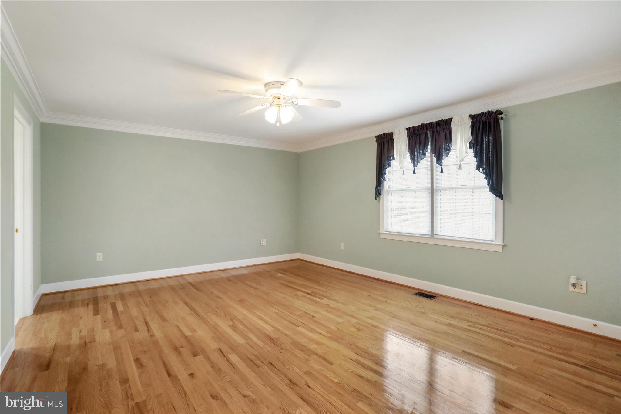 STONY POINTE - Residential