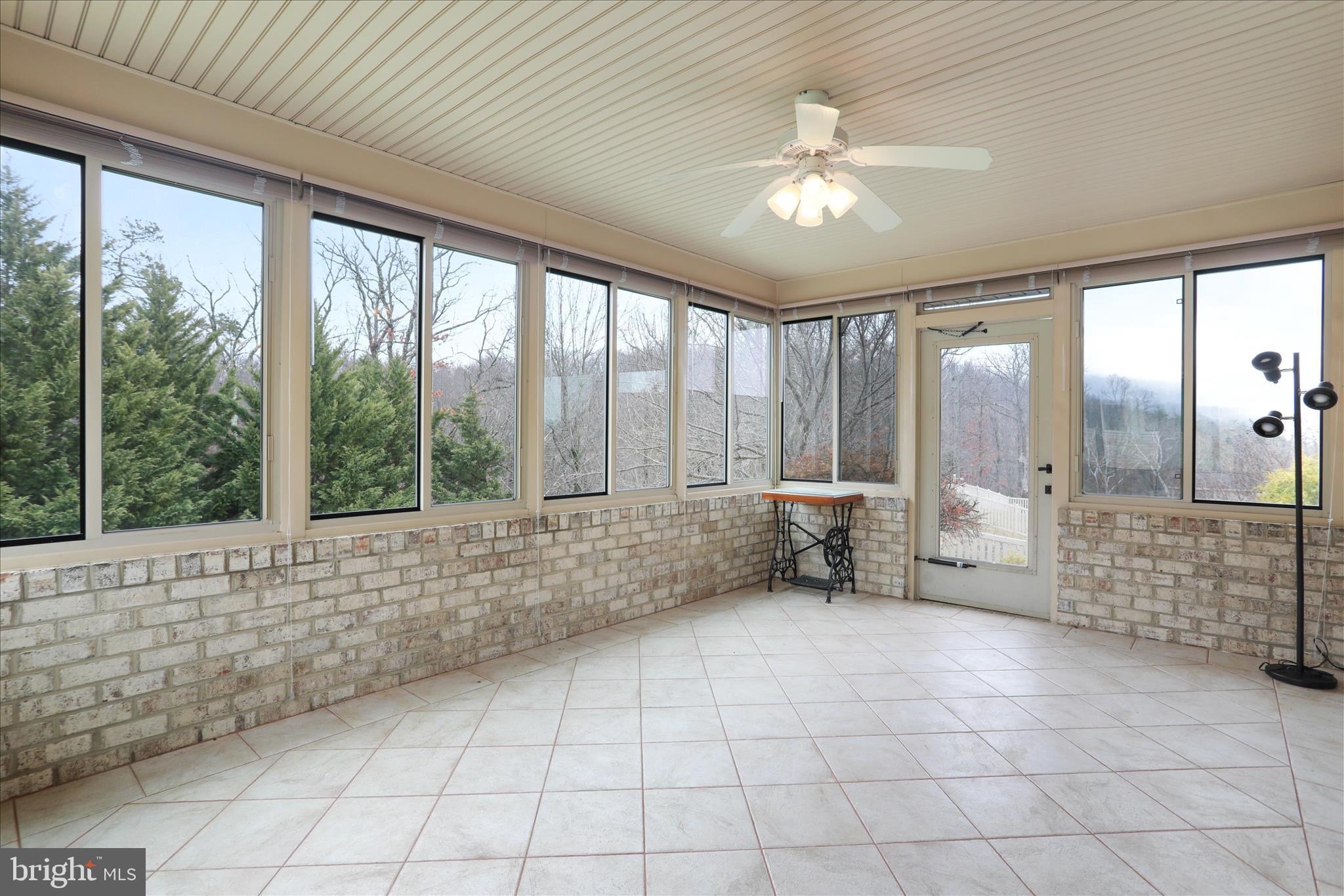 STONY POINTE - Residential